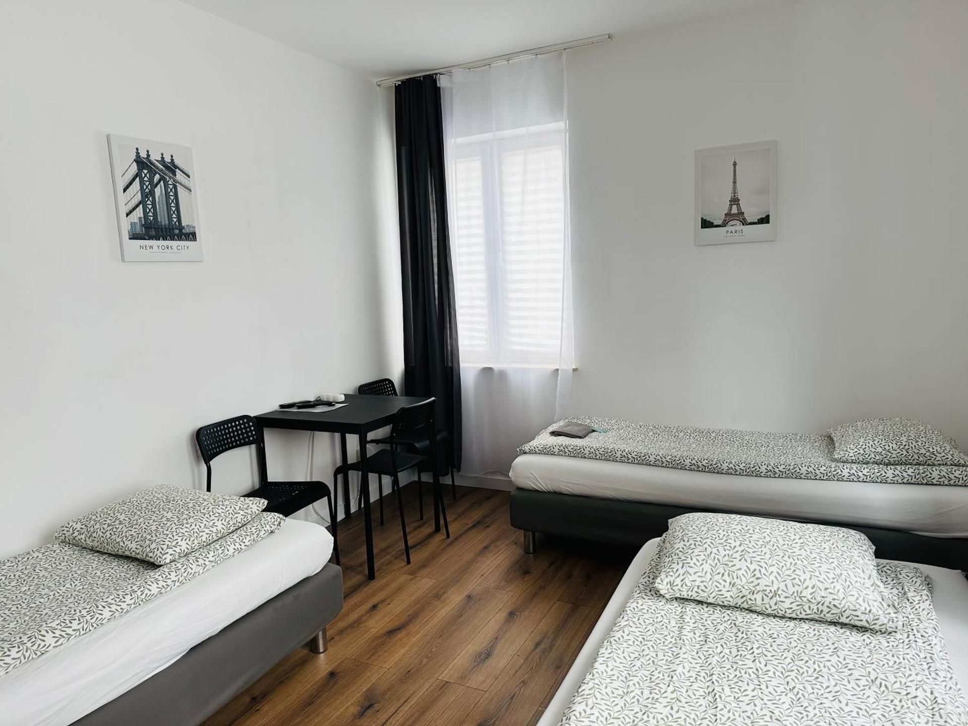 Quadruple Room with Private Bathroom