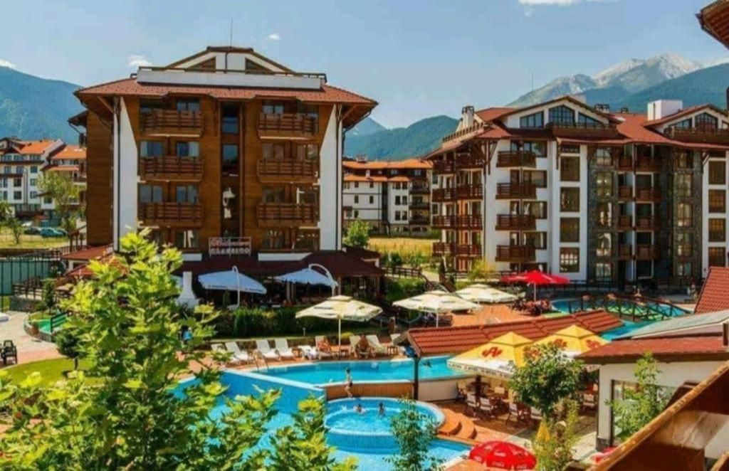 Superior One-Bedroom Apartment with Balcony