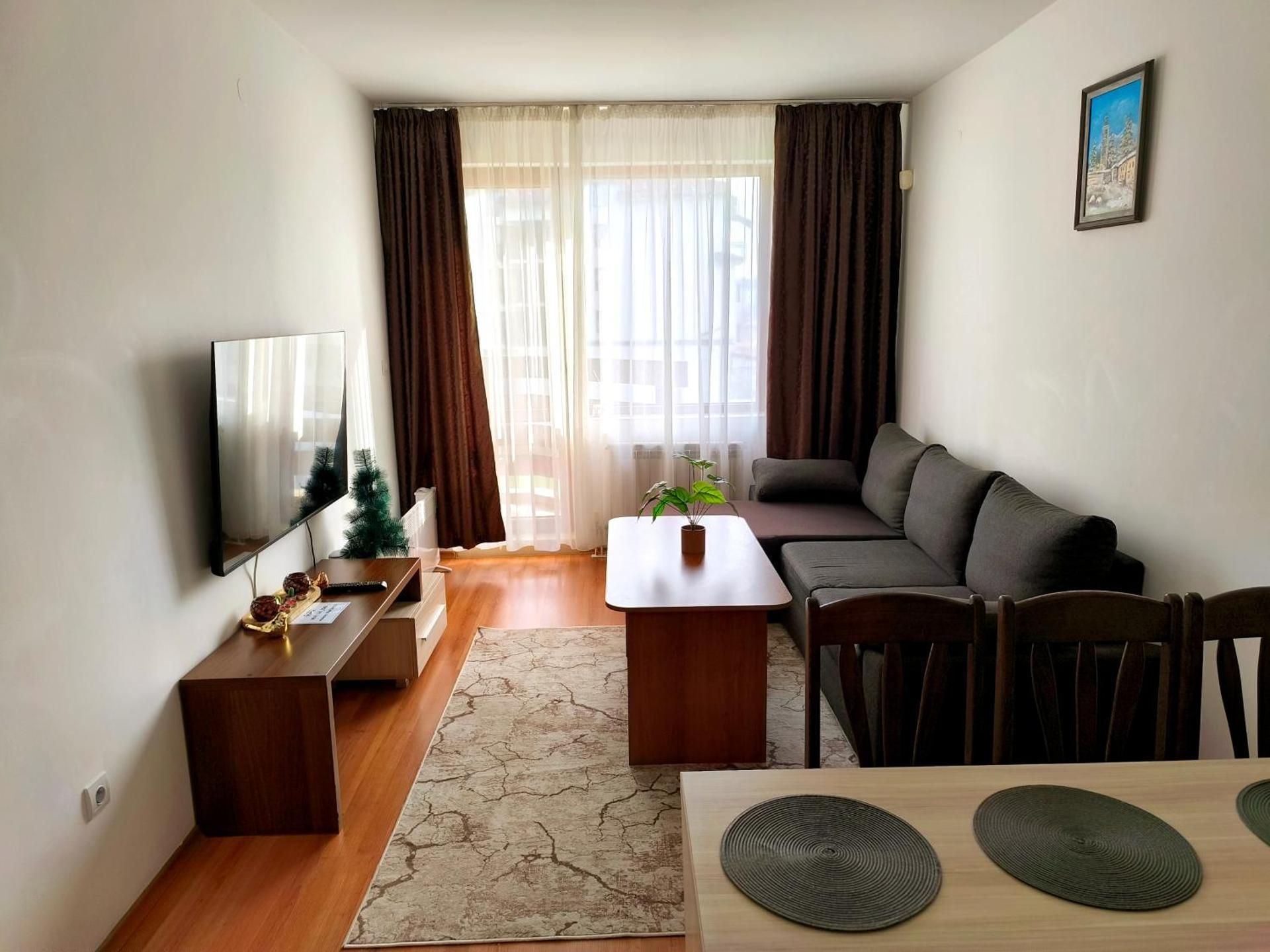 One-Bedroom Standard Apartment