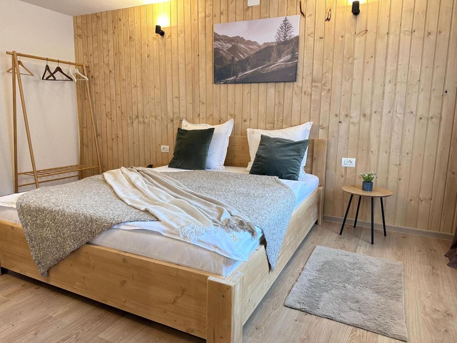 Double Room with Mountain View
