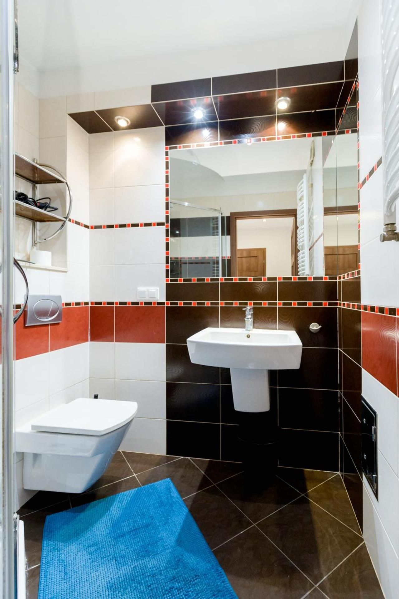 Basic Triple Room with Shared Bathroom