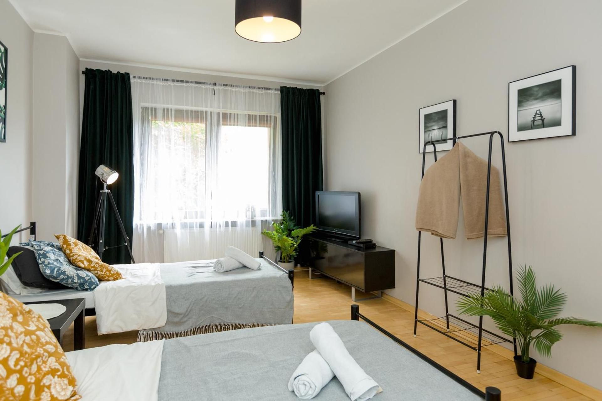 Triple Room with Shared Bathroom