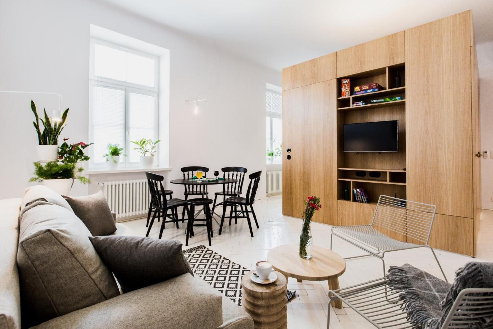 One-Bedroom Apartment