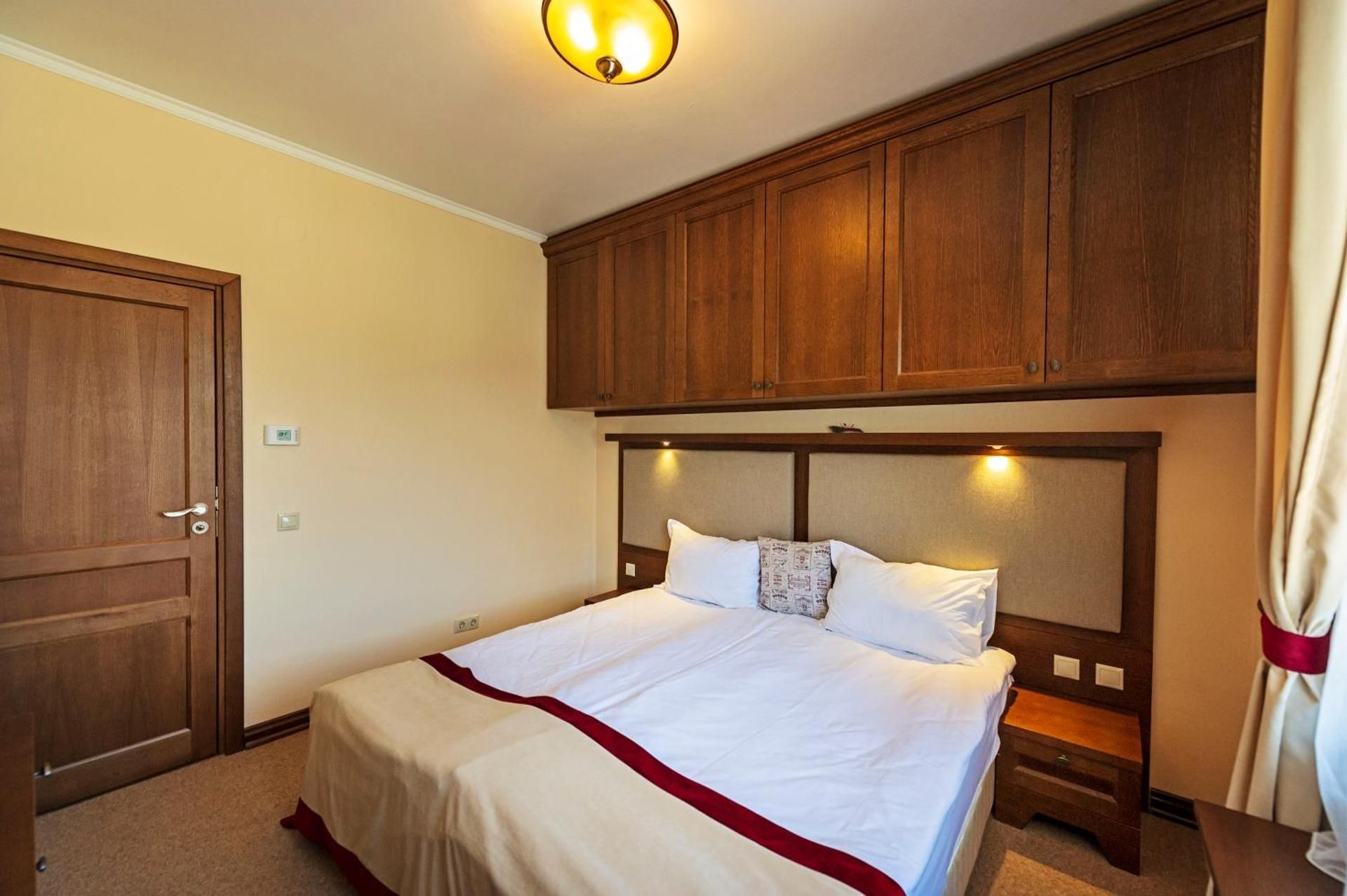 Two-Bedroom Superior Apartment  (4 adults + 1 Adult or Child)