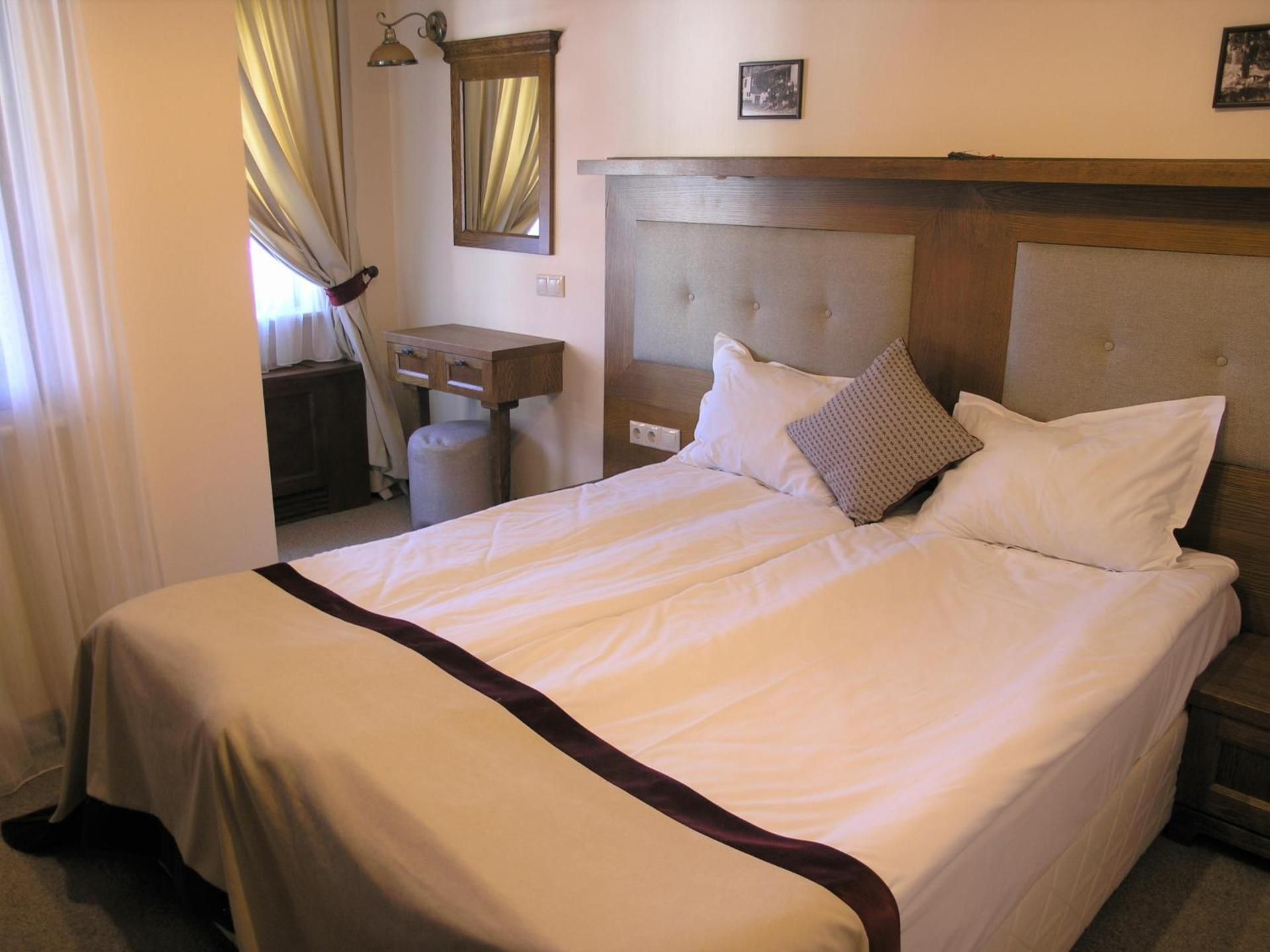 Superior Two-Bedroom Maisonette ( 4 Adults + 1 Adult or 1 Child)