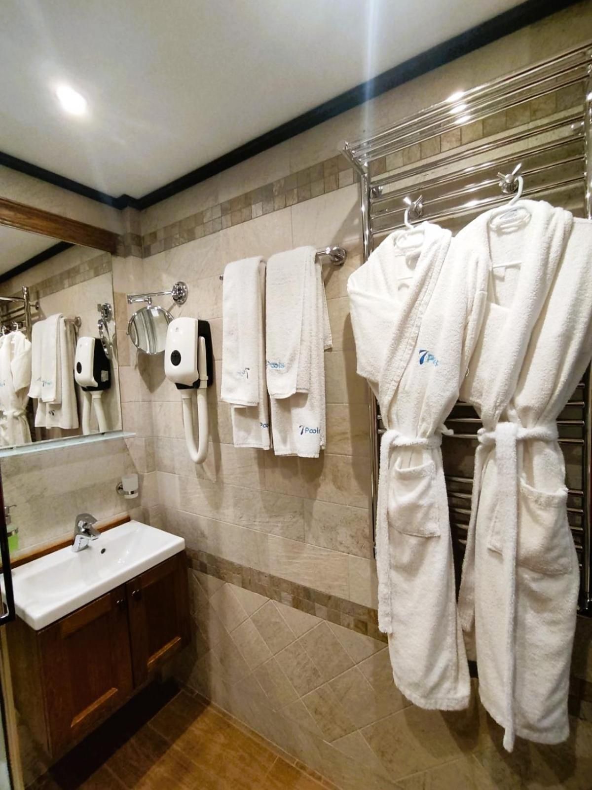 Two-Bedroom Maisonette (4 Adults + 1 Adult or 2 Children)