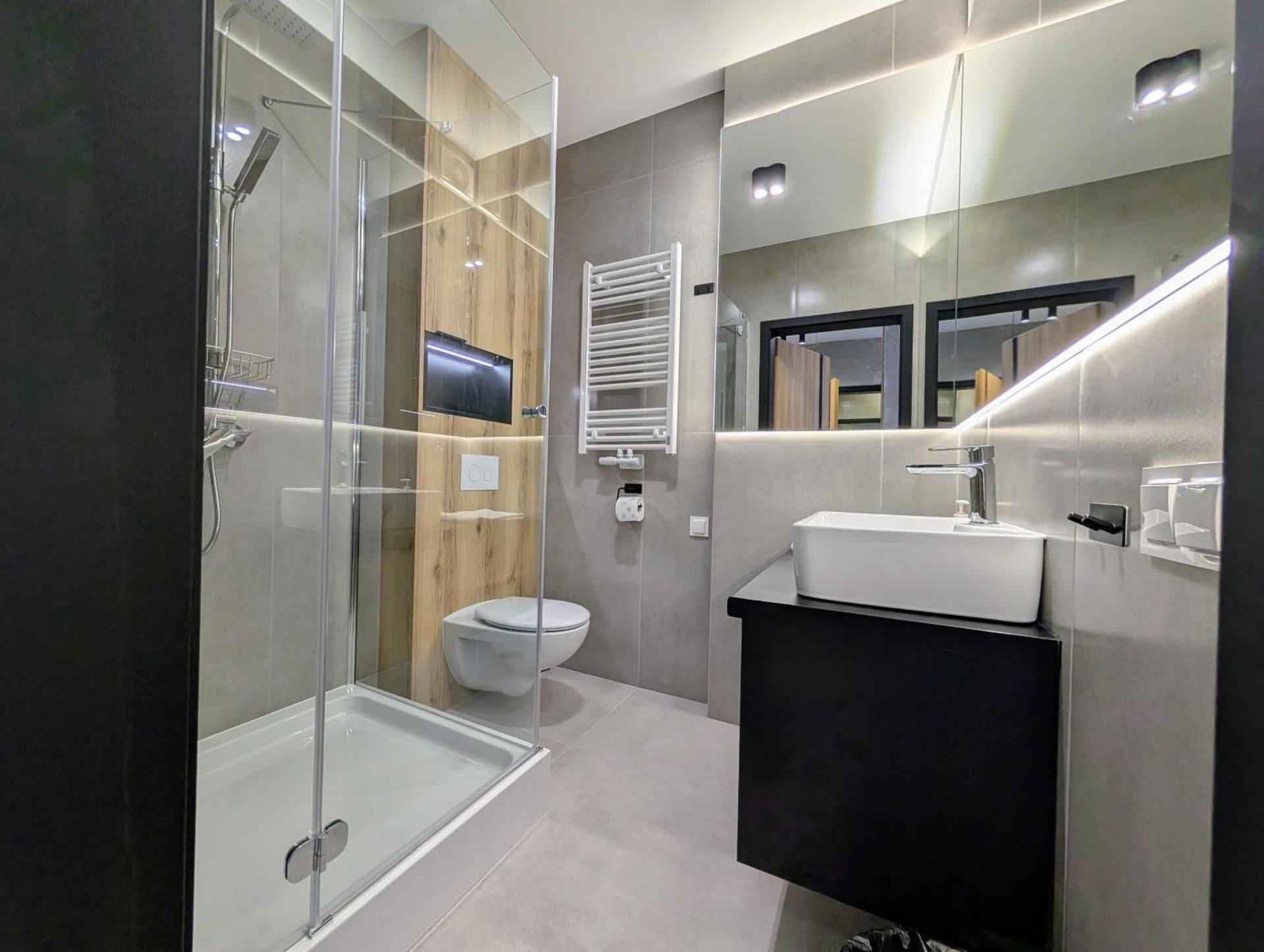 Apartment - Split Level