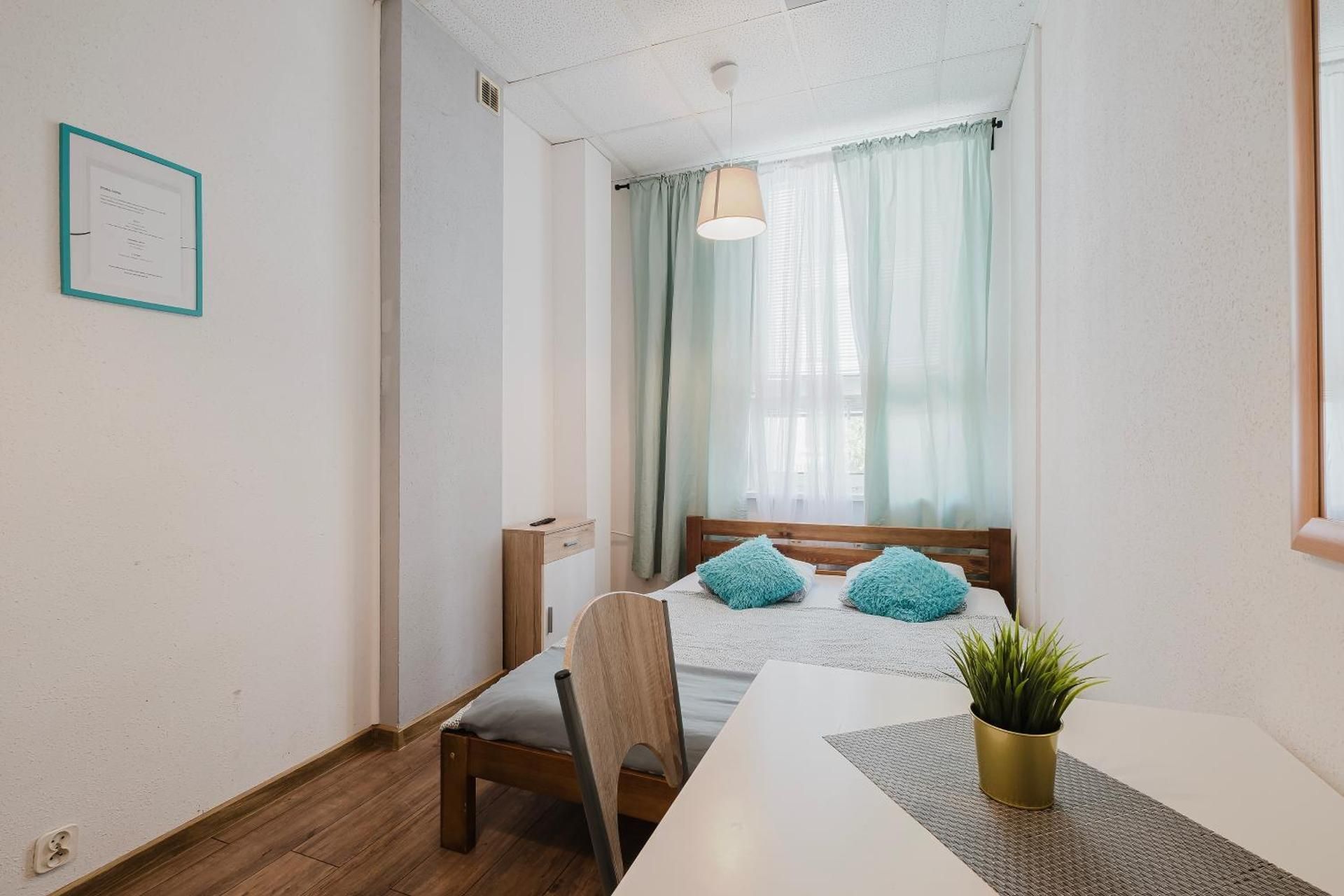 Queen Room with Shared Bathroom