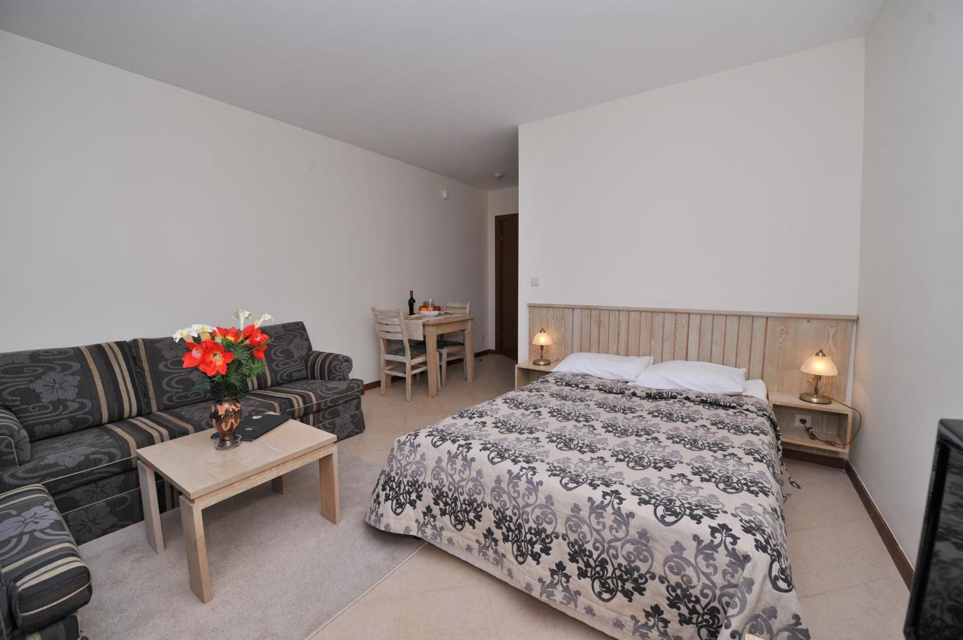 Studio with Pool View