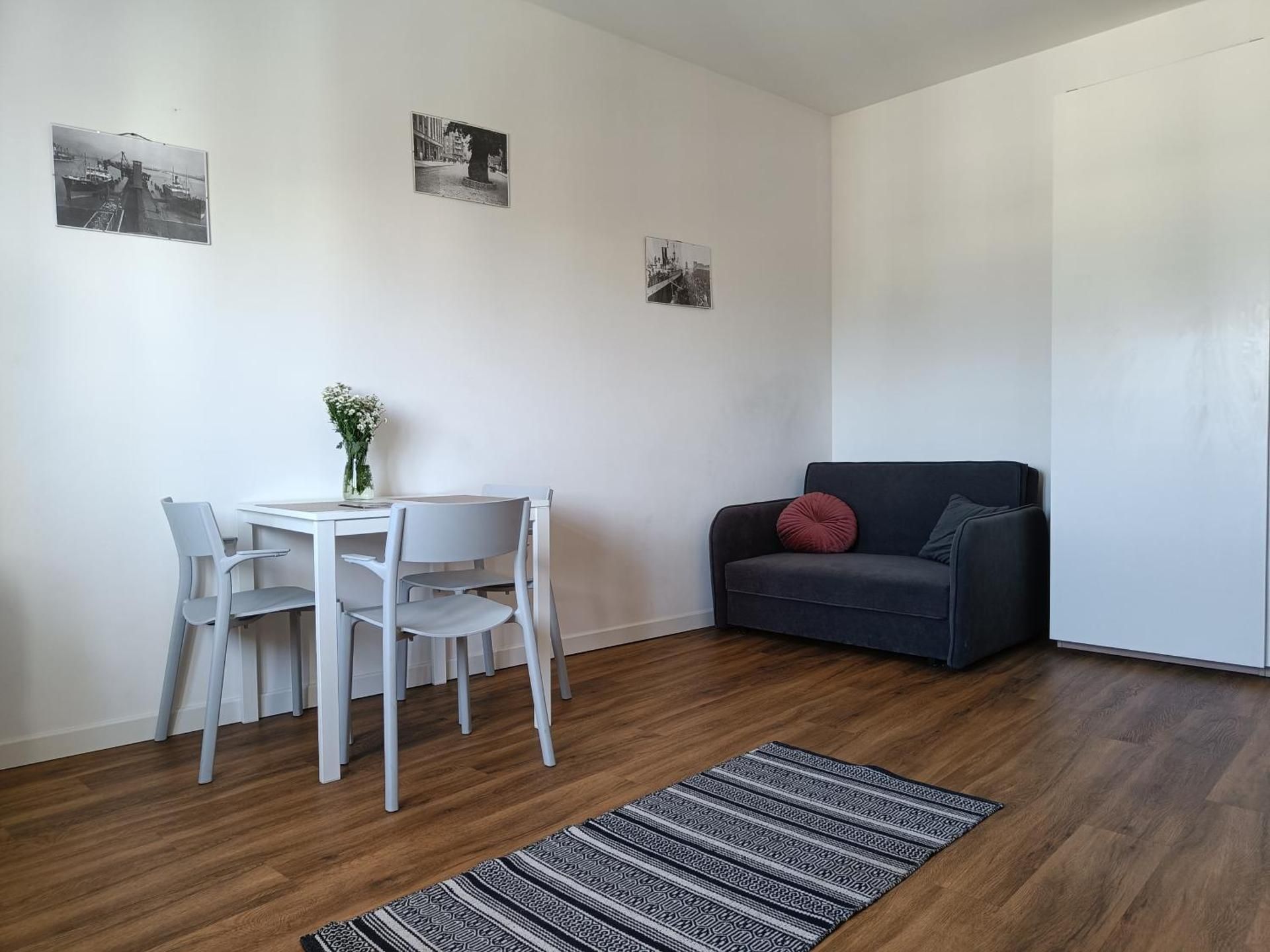 Family Studio