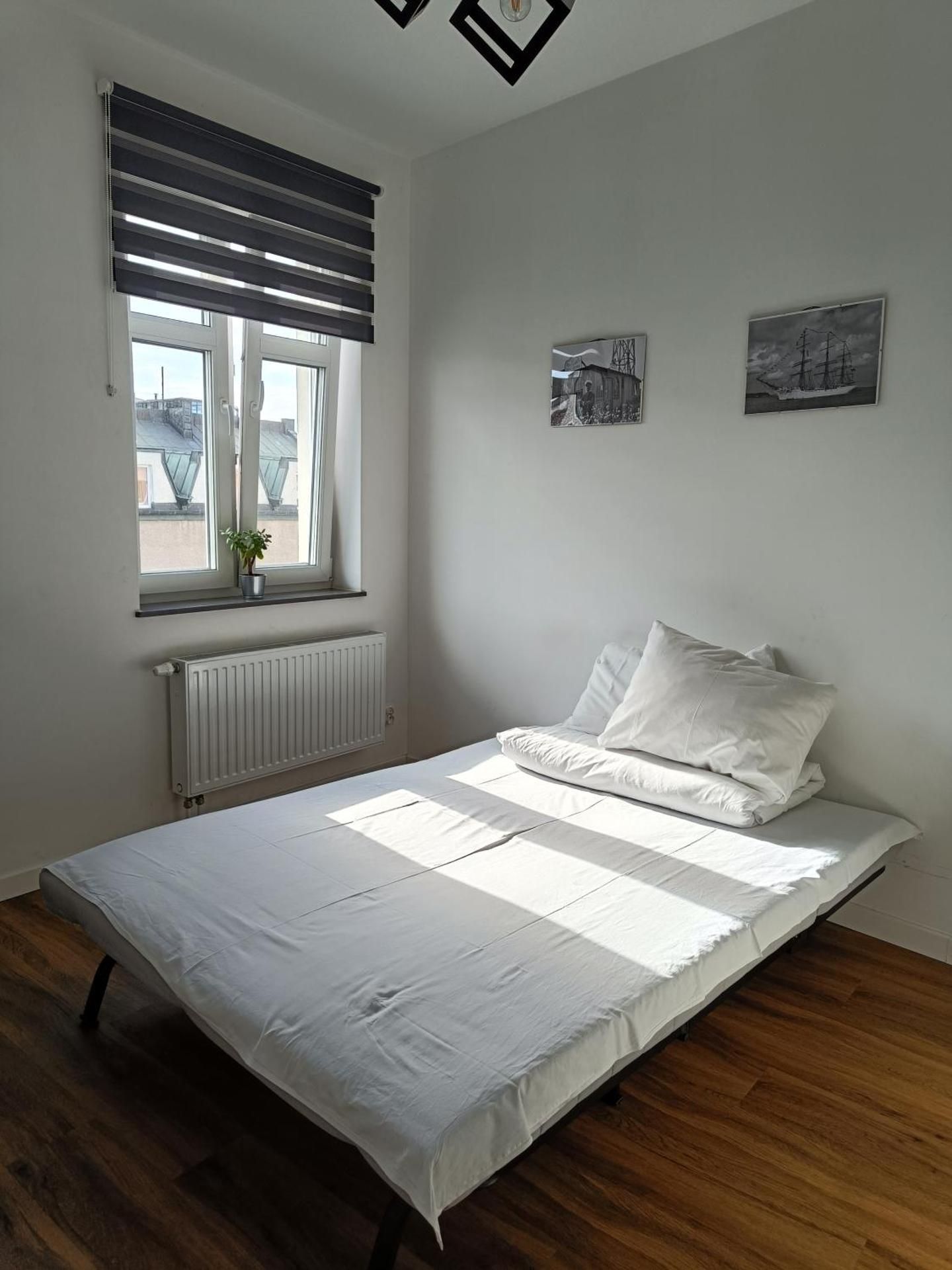 Studio with Sofa Bed
