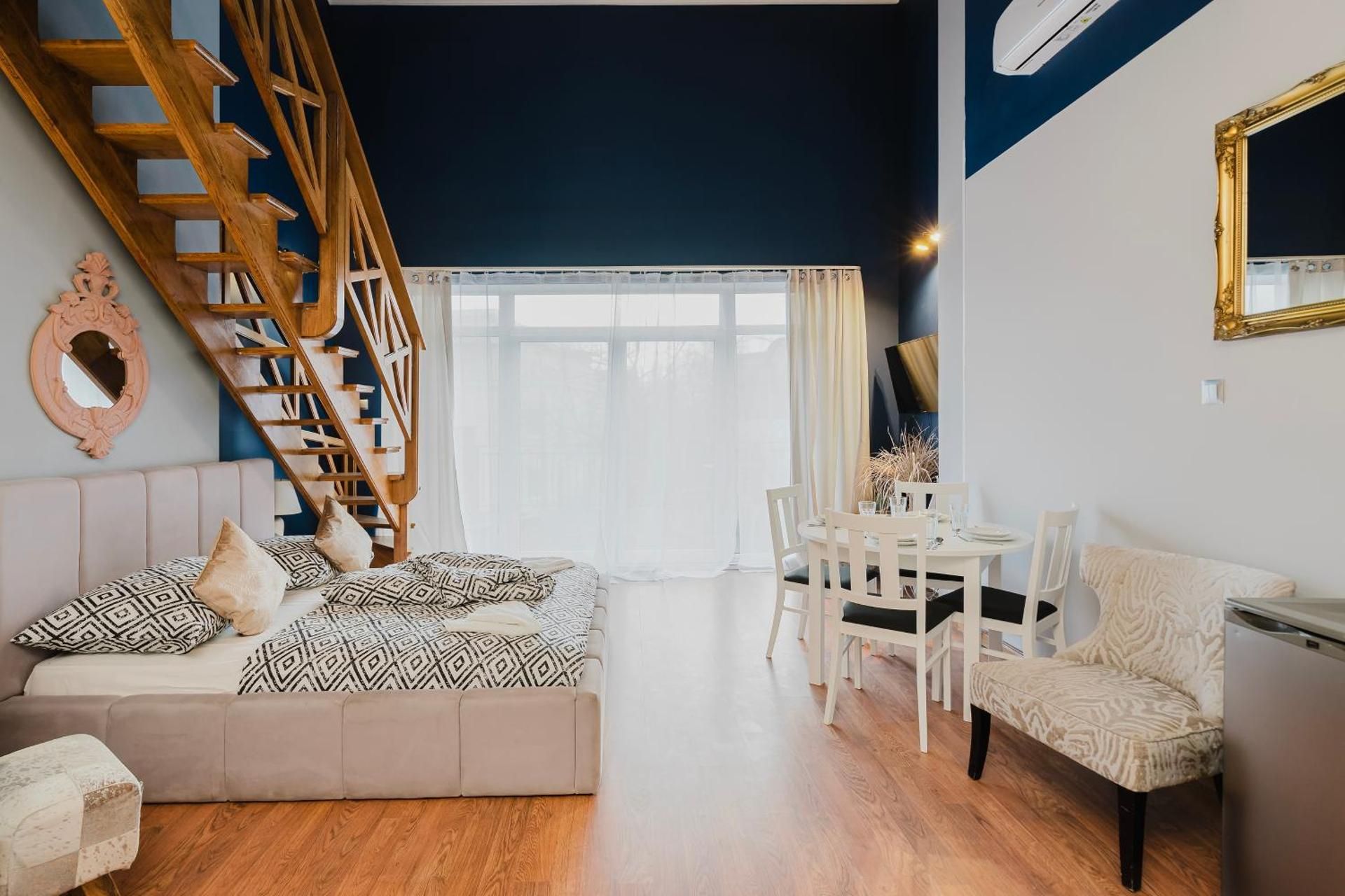 Apartment - Split Level