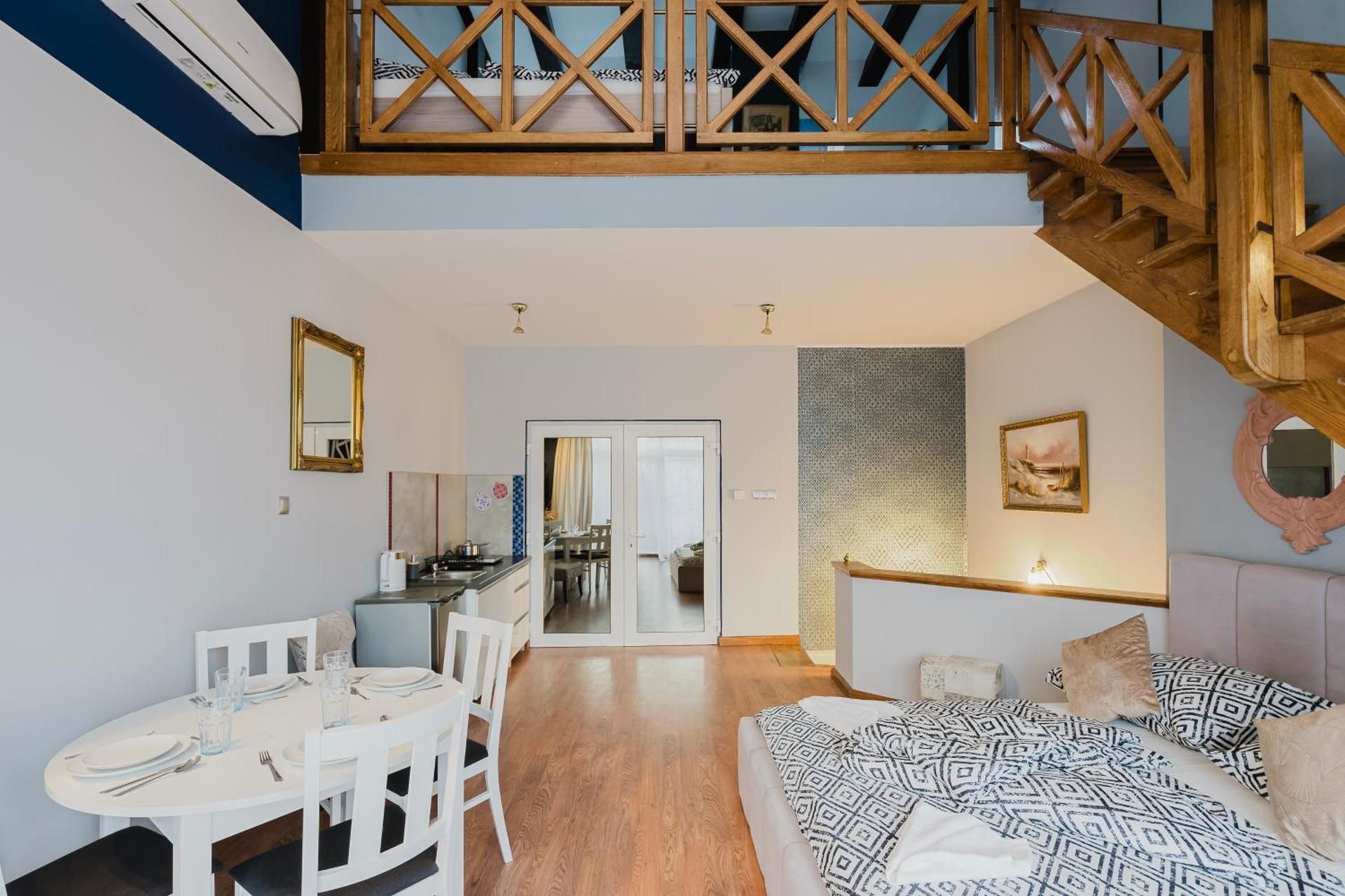 Apartment - Split Level