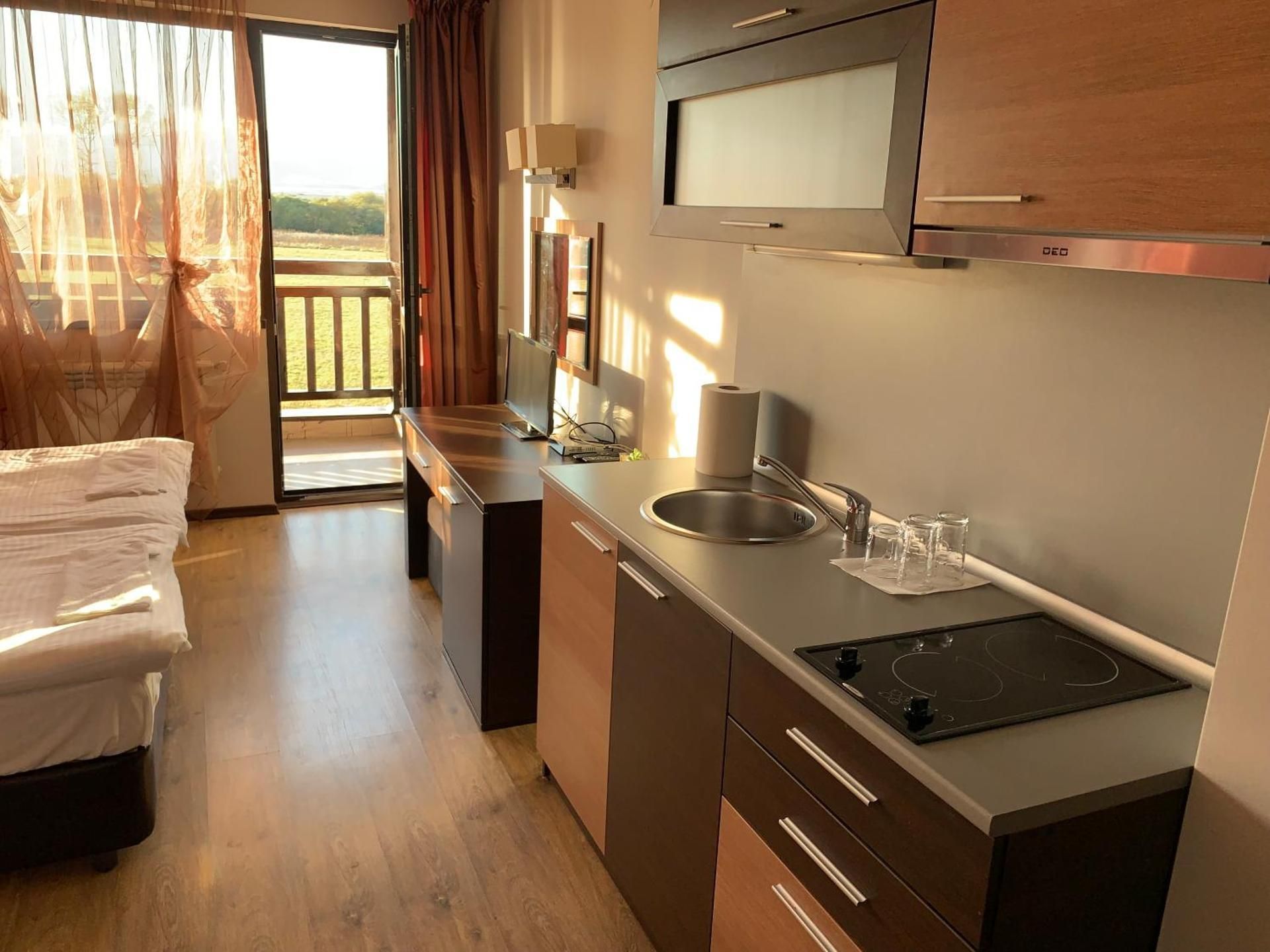 Studio with Terrace