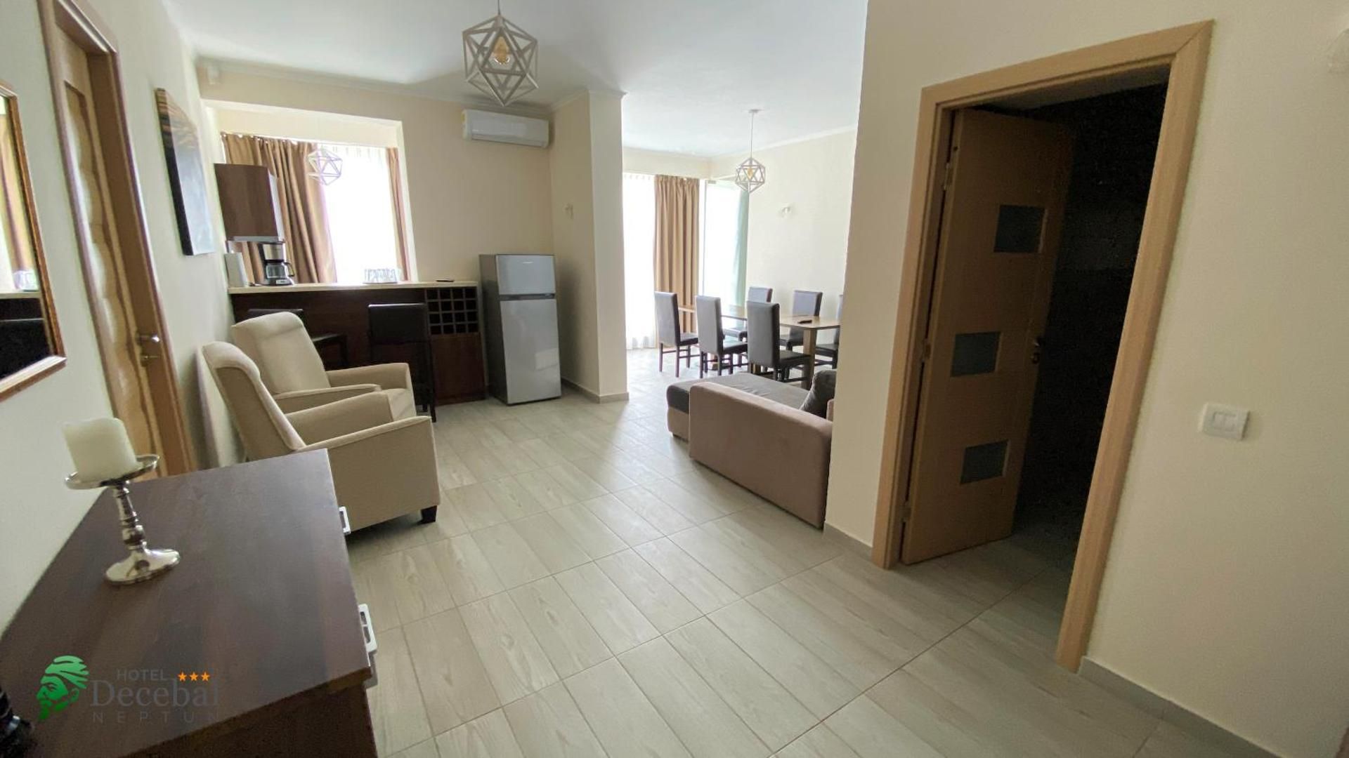 Queen Suite with Kitchenette and without Balcony