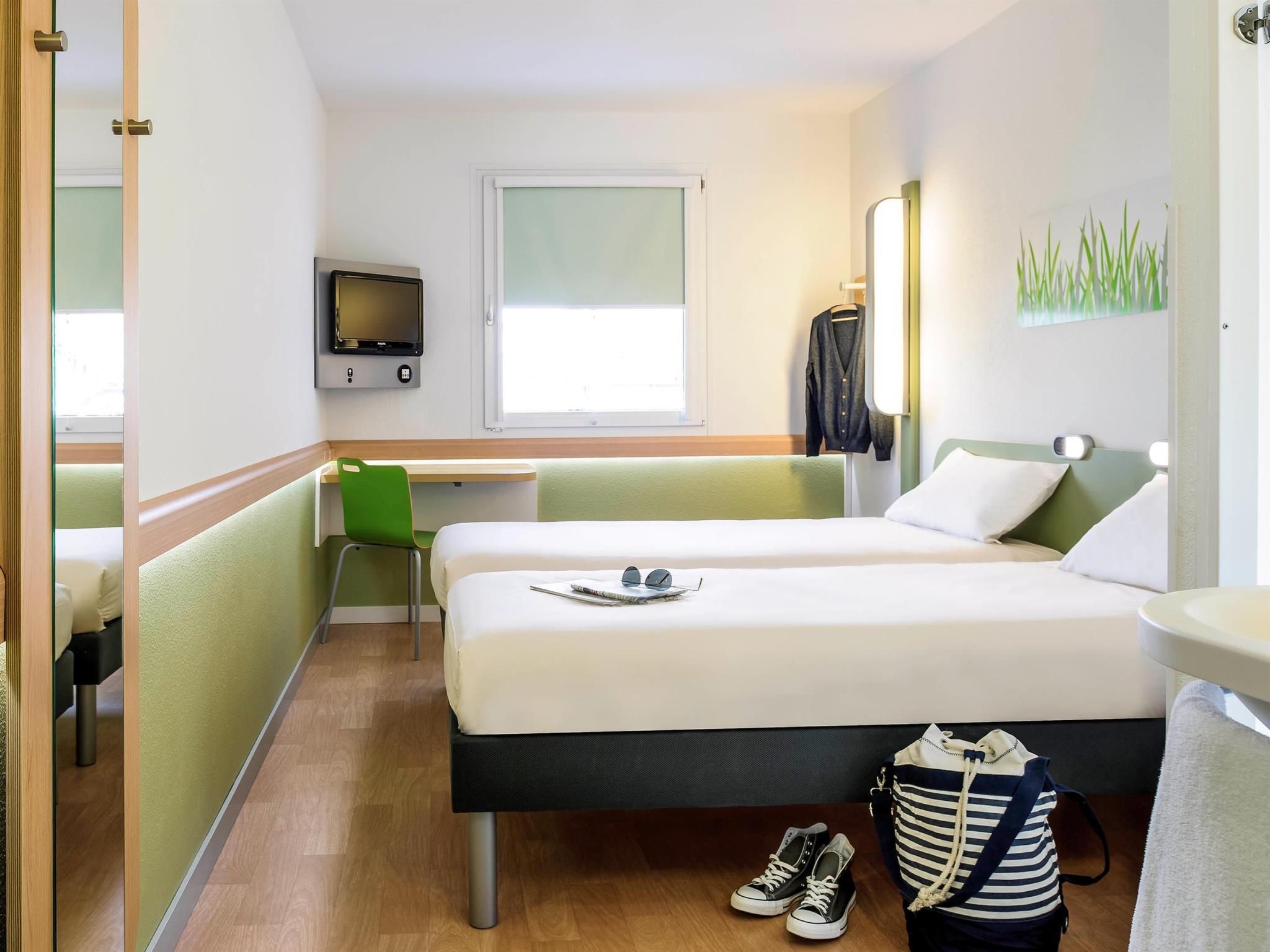 ibis budget Lleida Twin Room 2