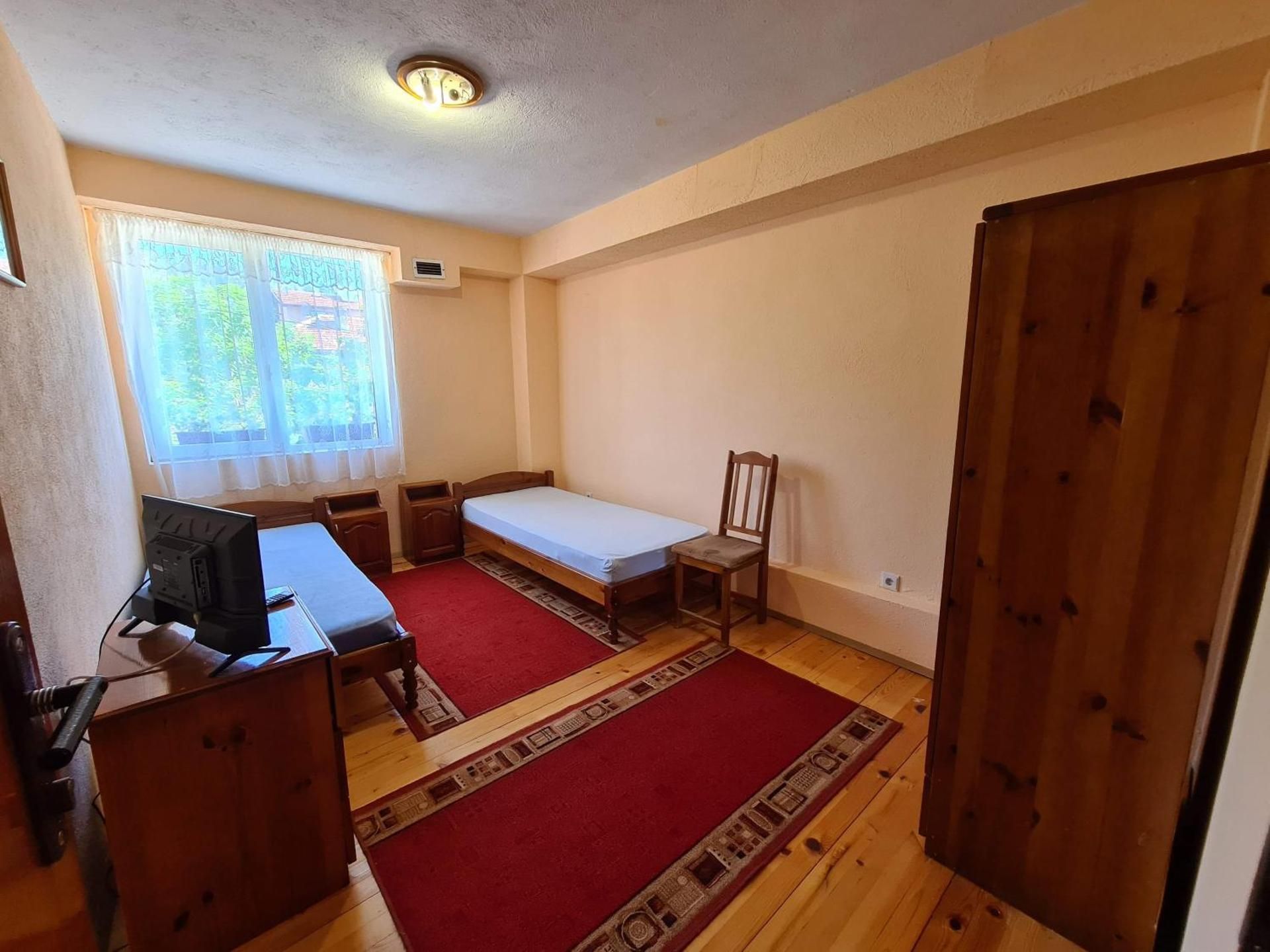 Twin Room with Shared Bathroom