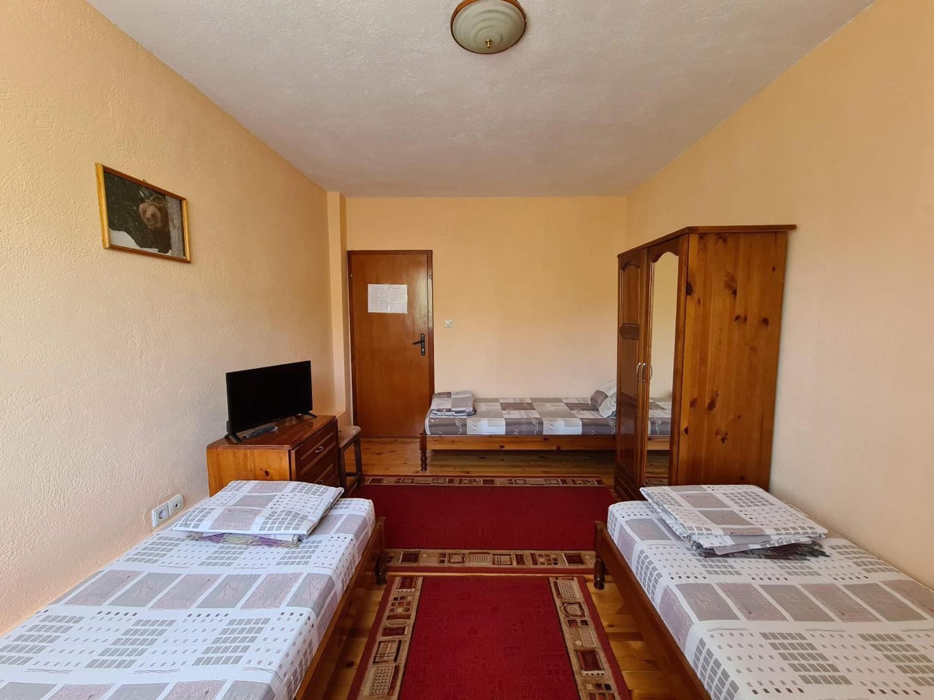 Triple Room with Shared Bathroom
