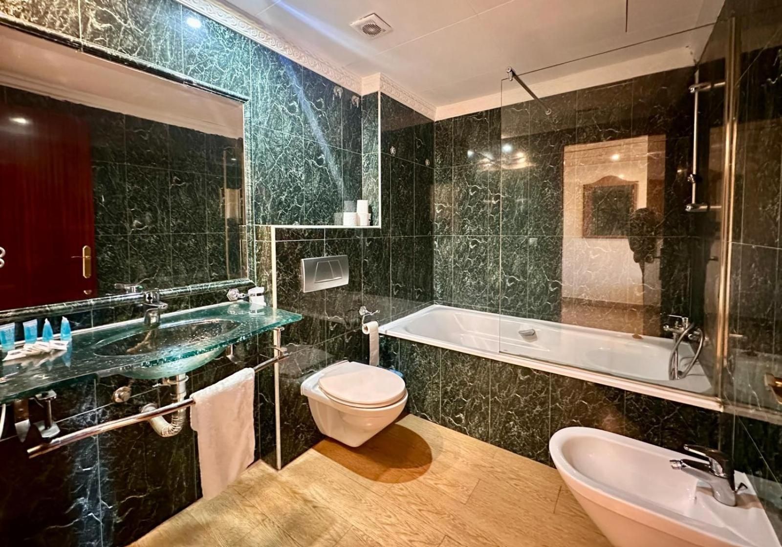 Deluxe Double Room with Sea View