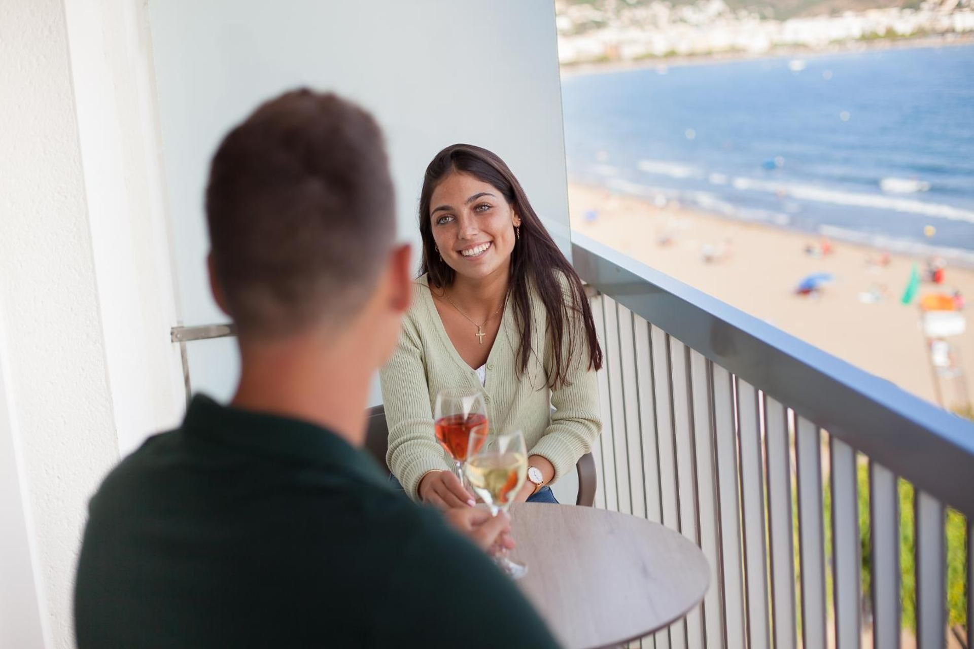 Deluxe Double or Twin Room with Sea View