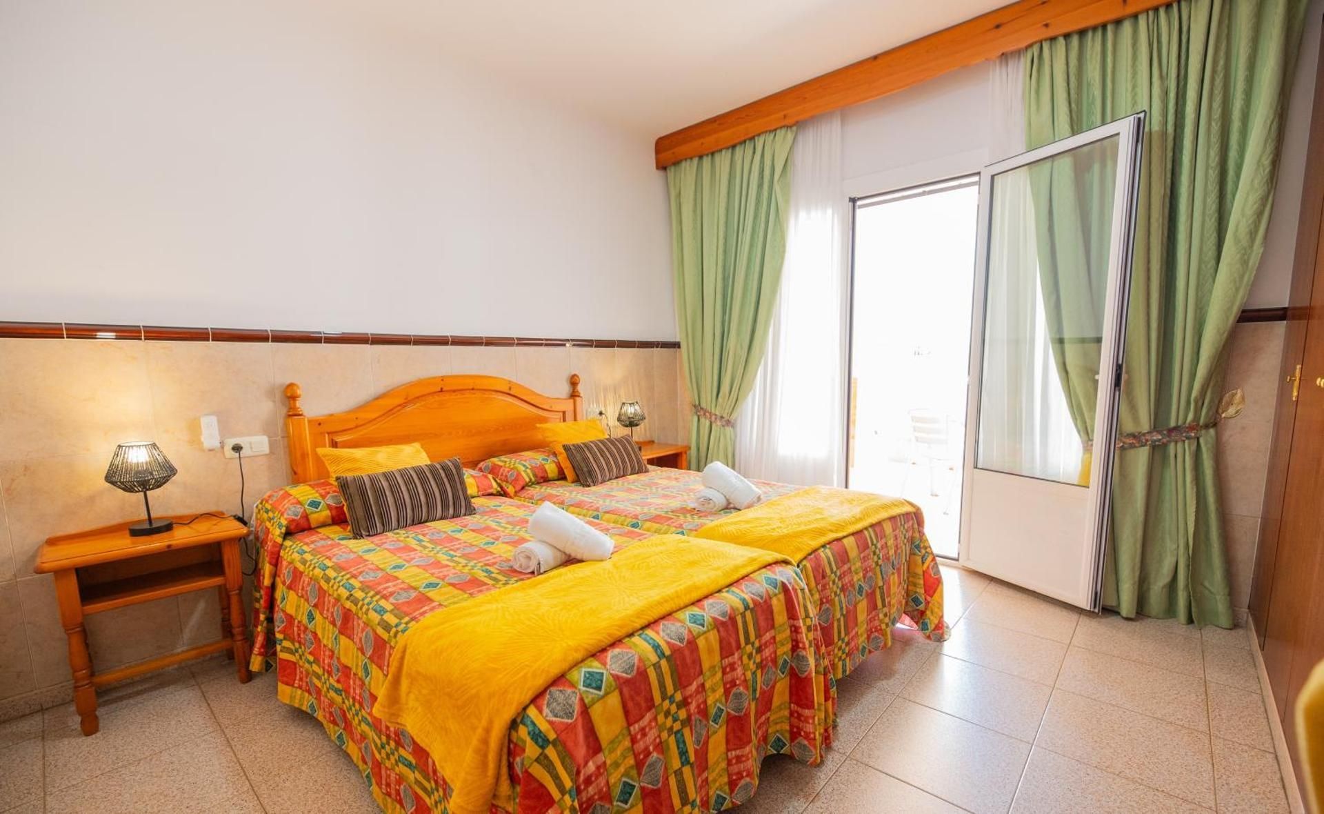 Comfort Double Room with Terrace