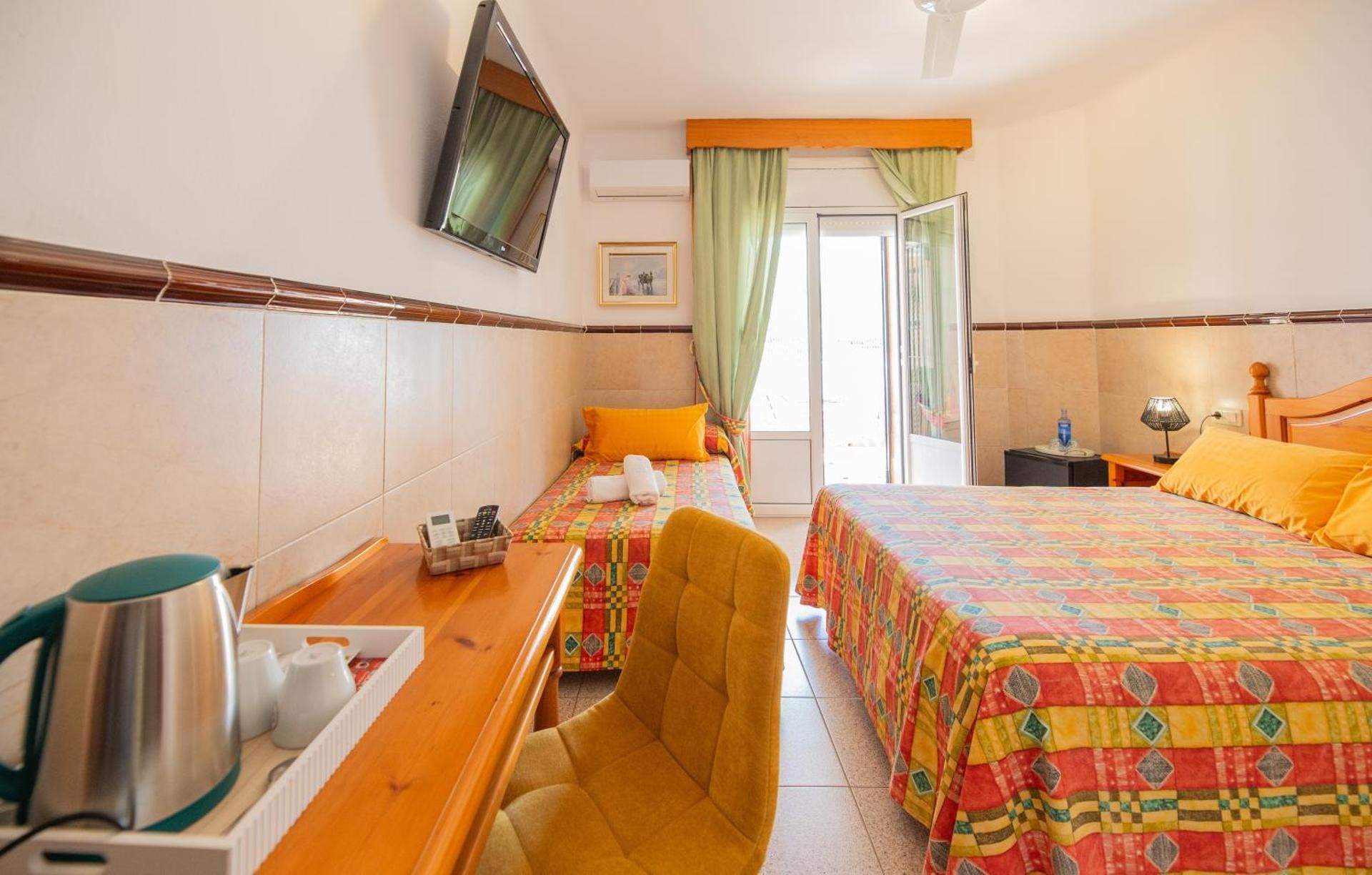 Comfort Triple Room