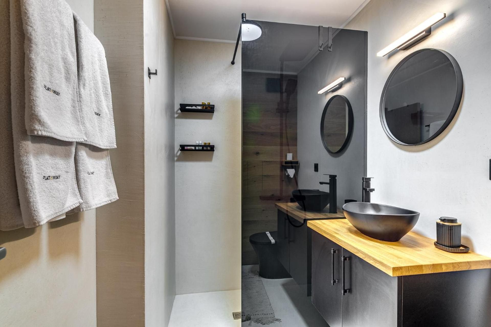 One Bedroom Apartment