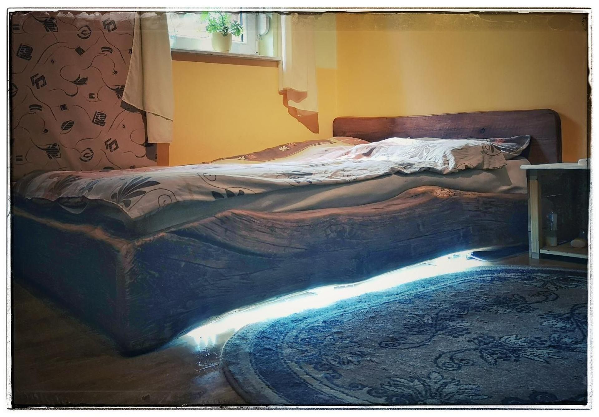Basic Triple Room with Shared Bathroom