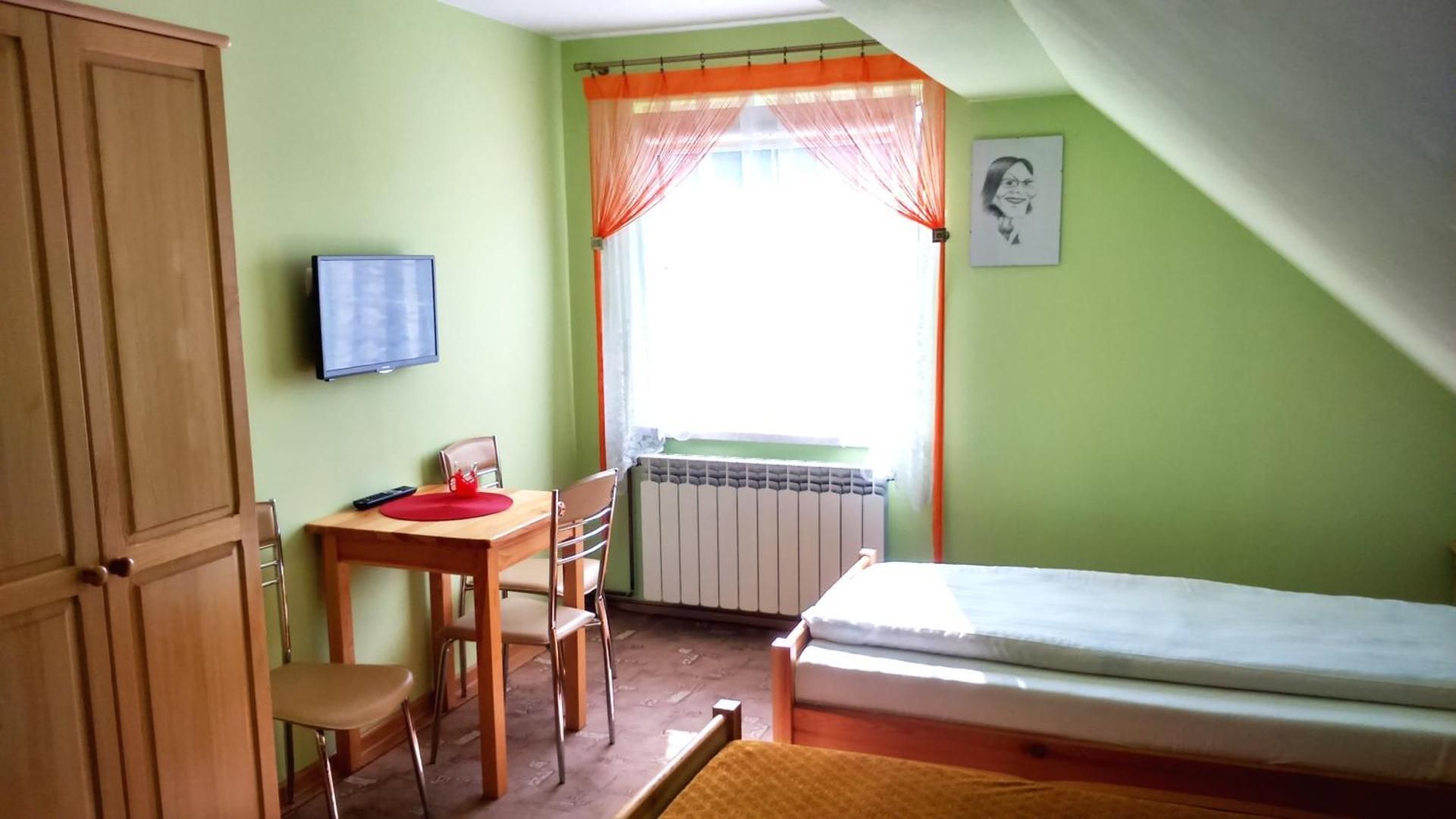 Comfort Triple Room