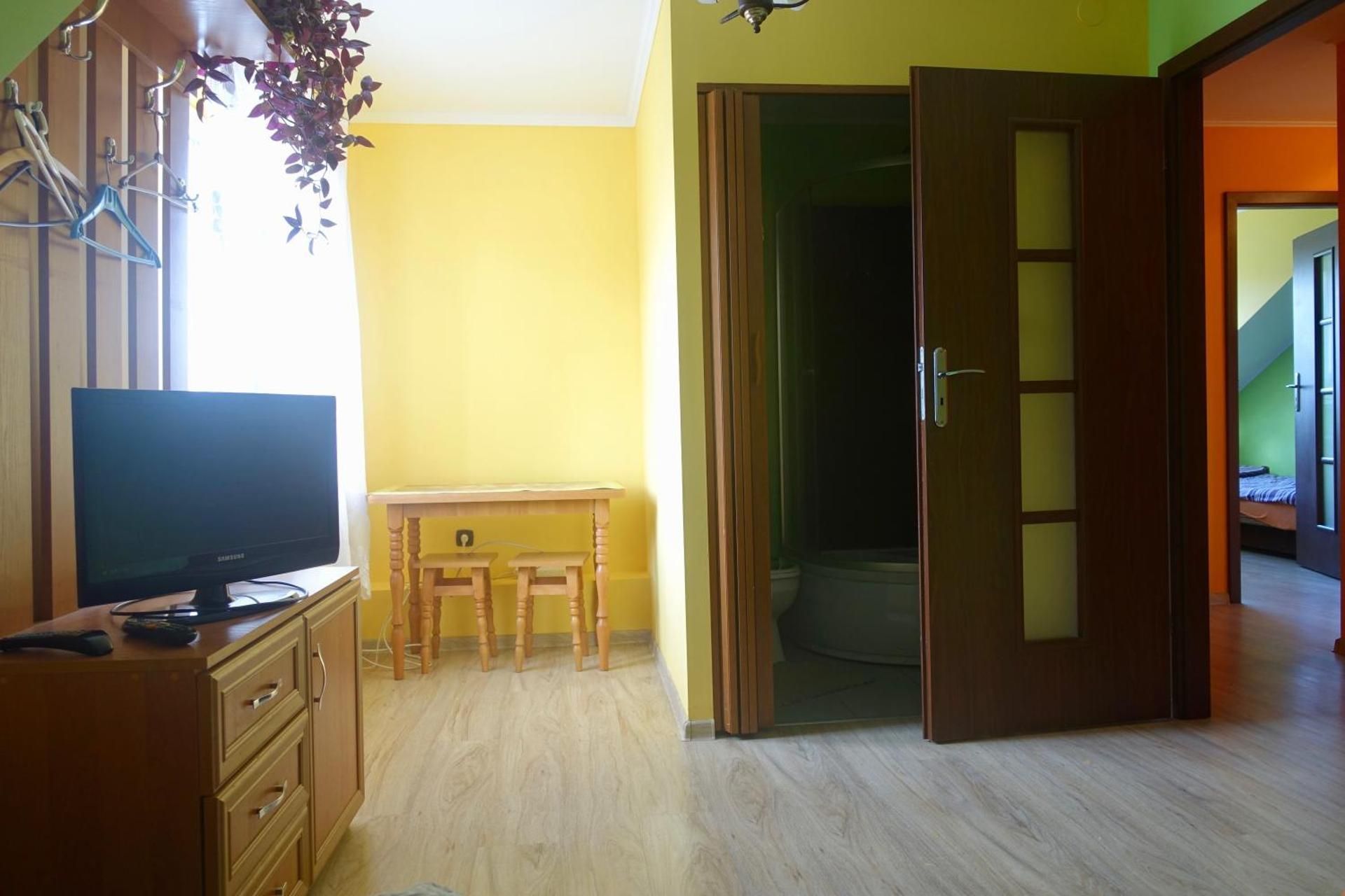 Twin Room with Private Bathroom