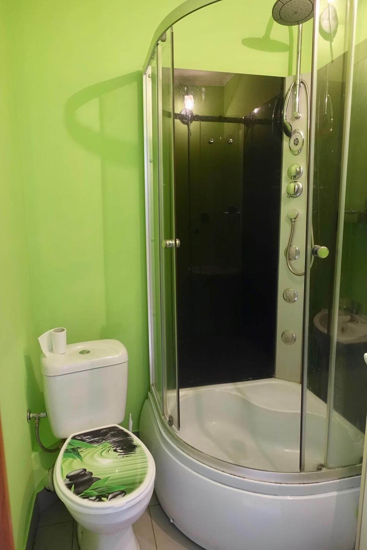 Twin Room with Private Bathroom