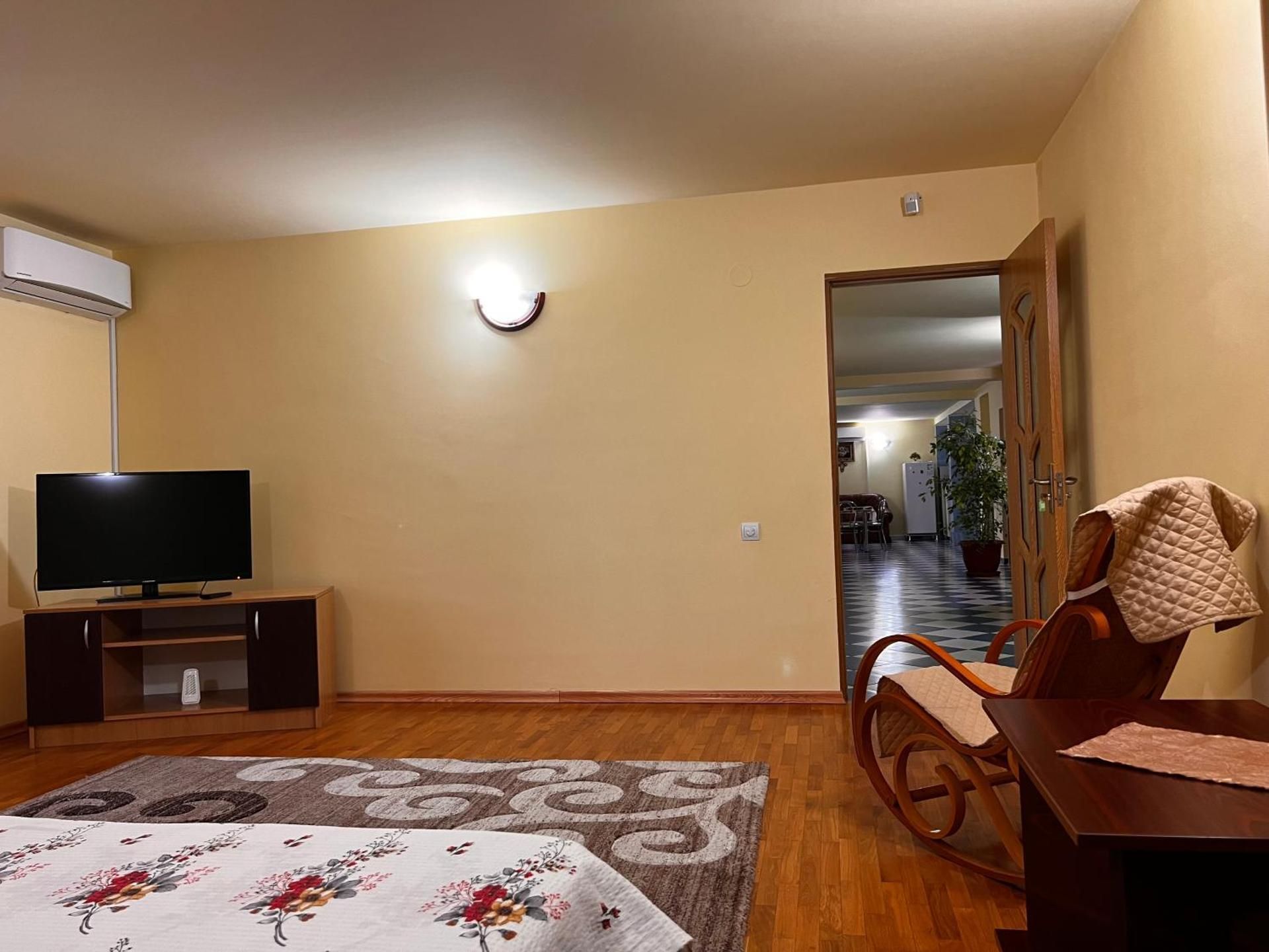 Triple Room with Private Bathroom