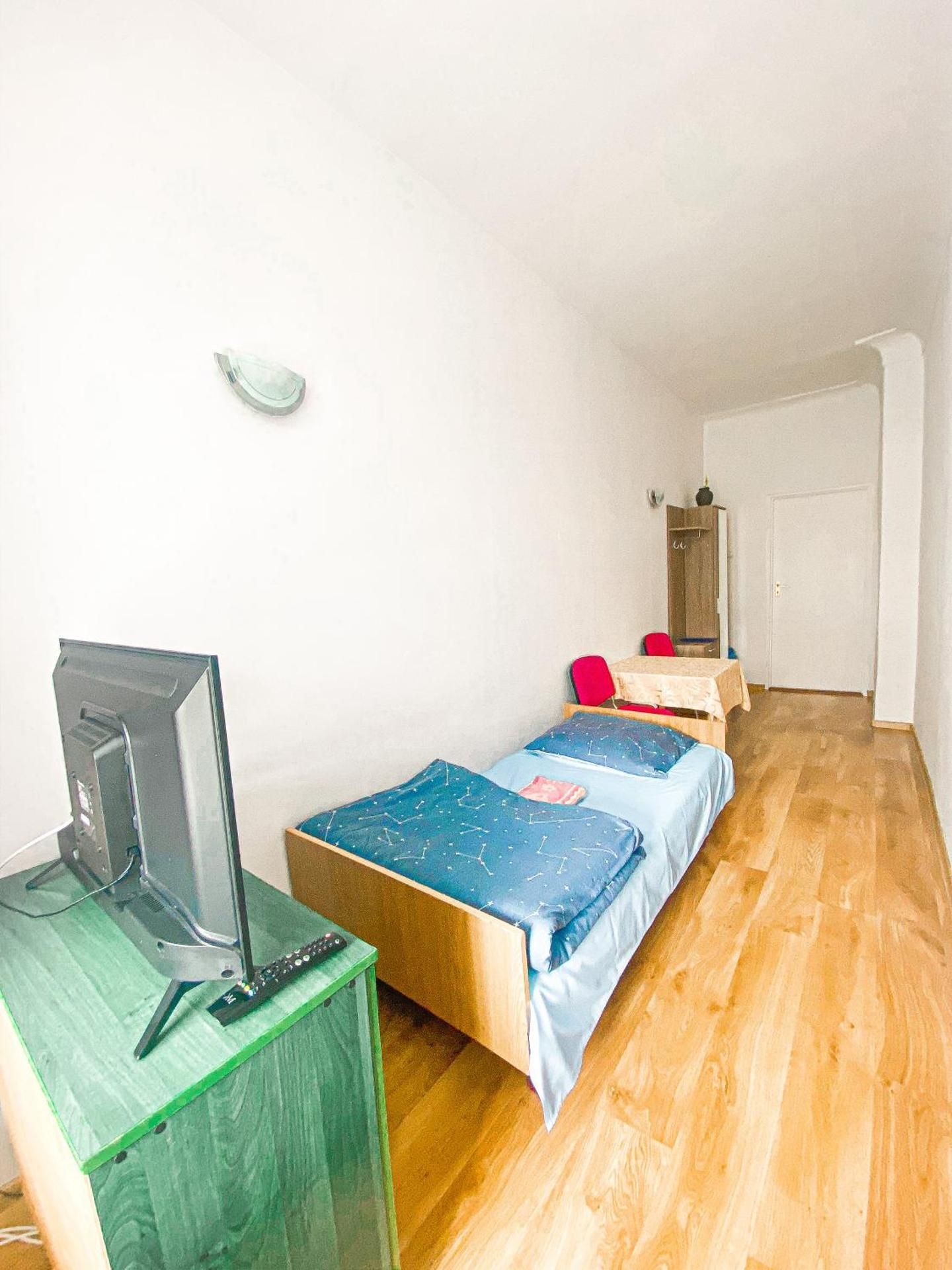 Small Single Room