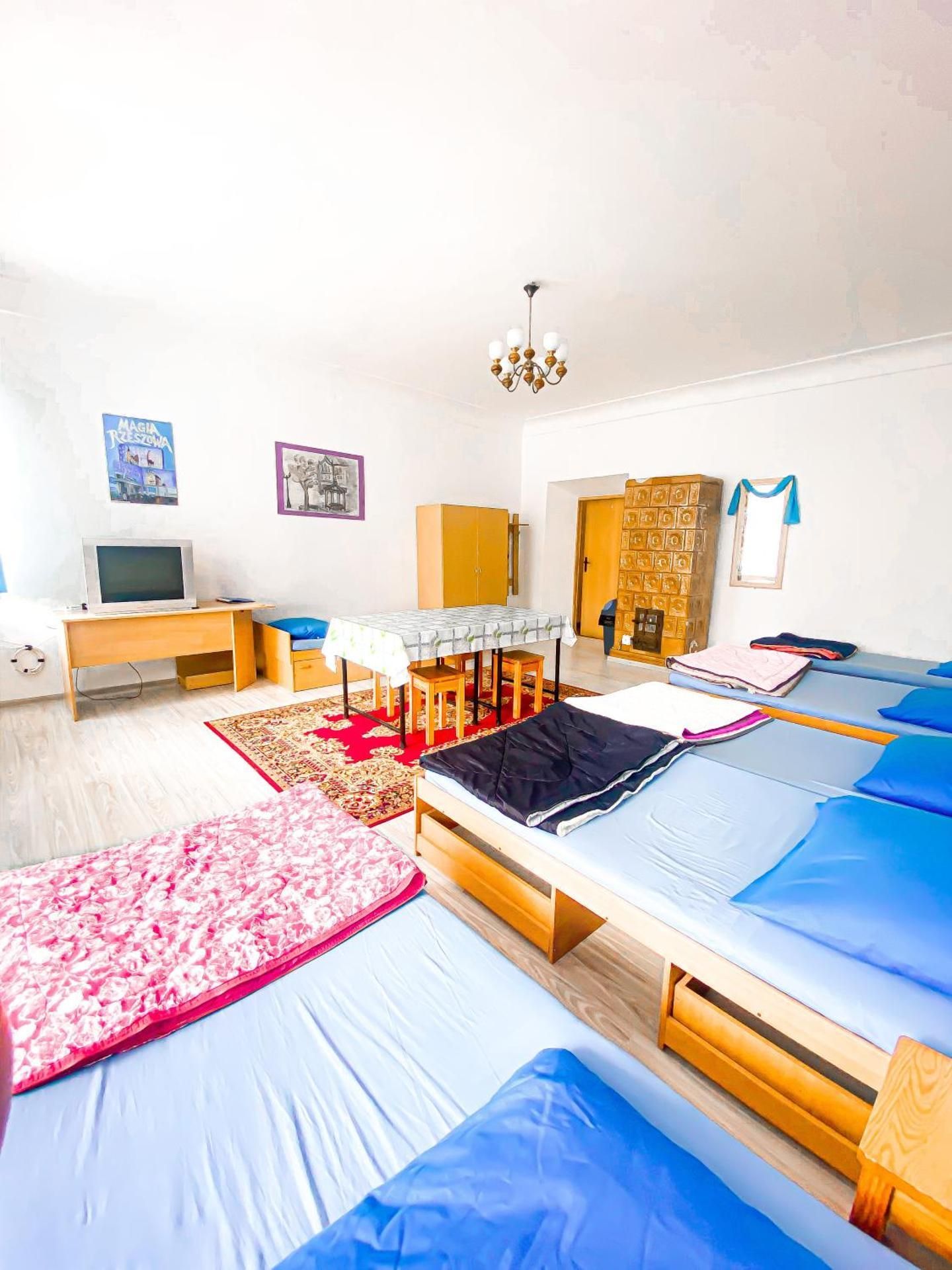 Bed in 6-Bed Mixed Dormitory Room