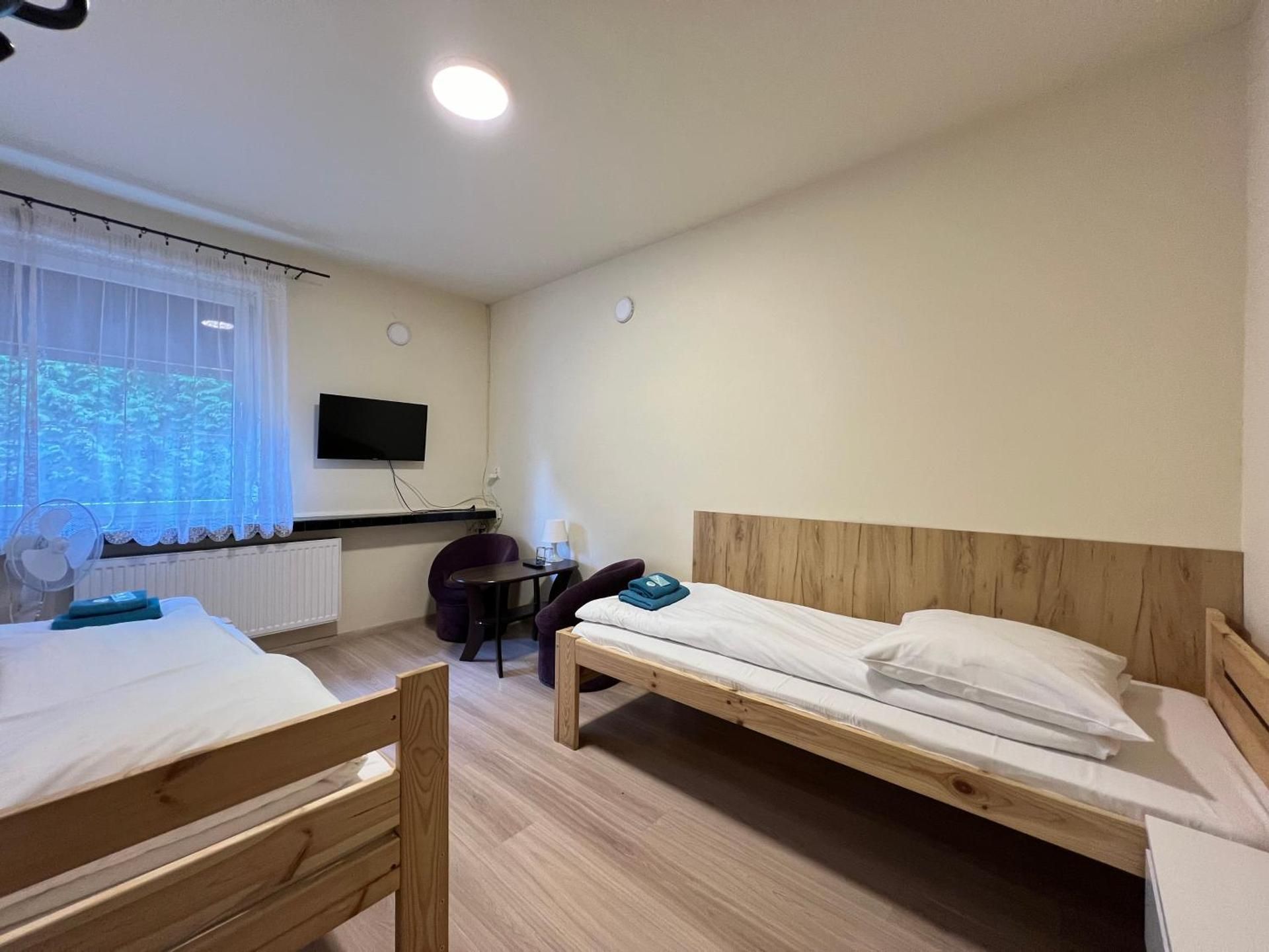 Standard Twin Room with Shared Bathroom