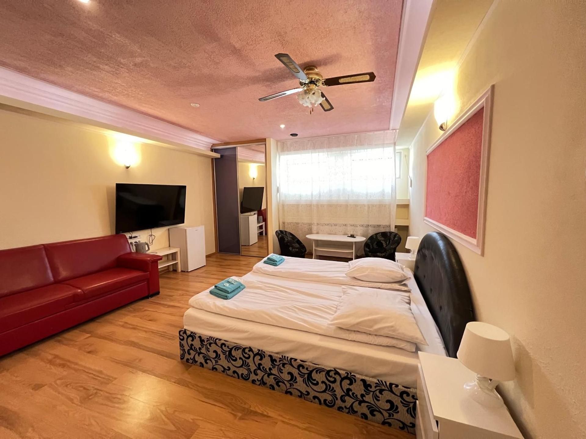 Deluxe Double Room with Bath