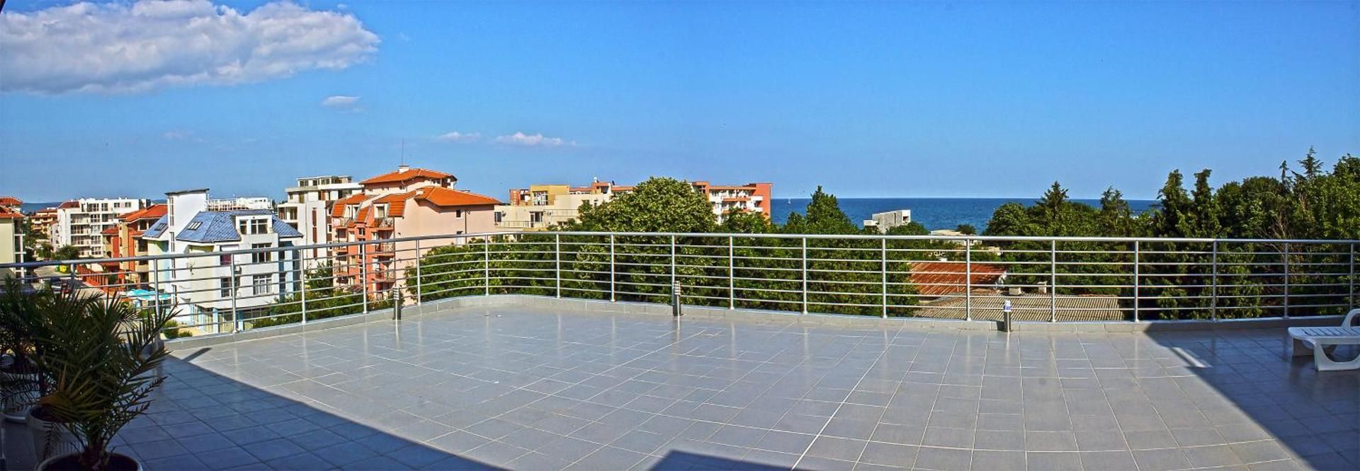 Apartment with Sea View