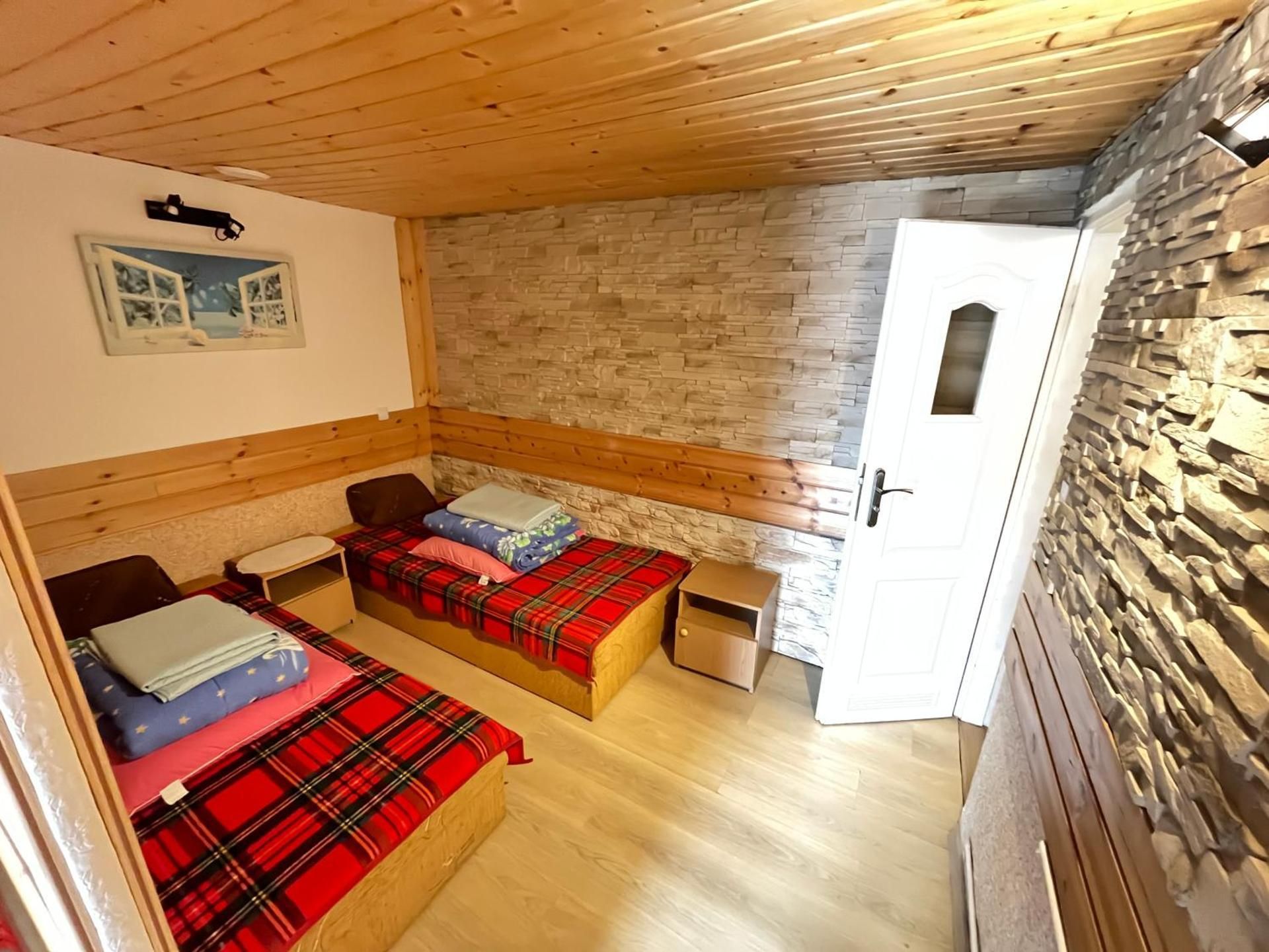 Quadruple Room with Private Bathroom
