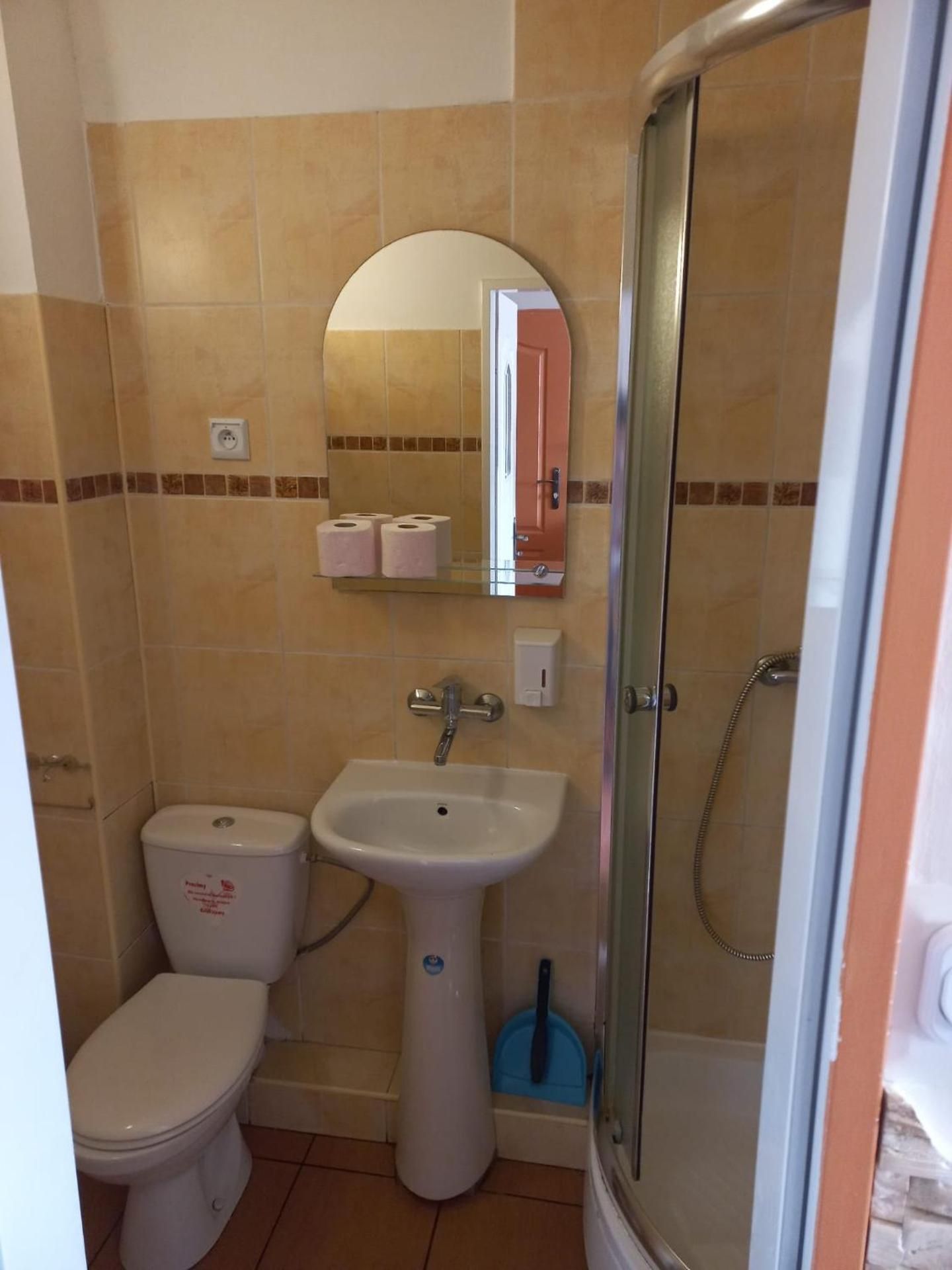 Double Room with Private Bathroom