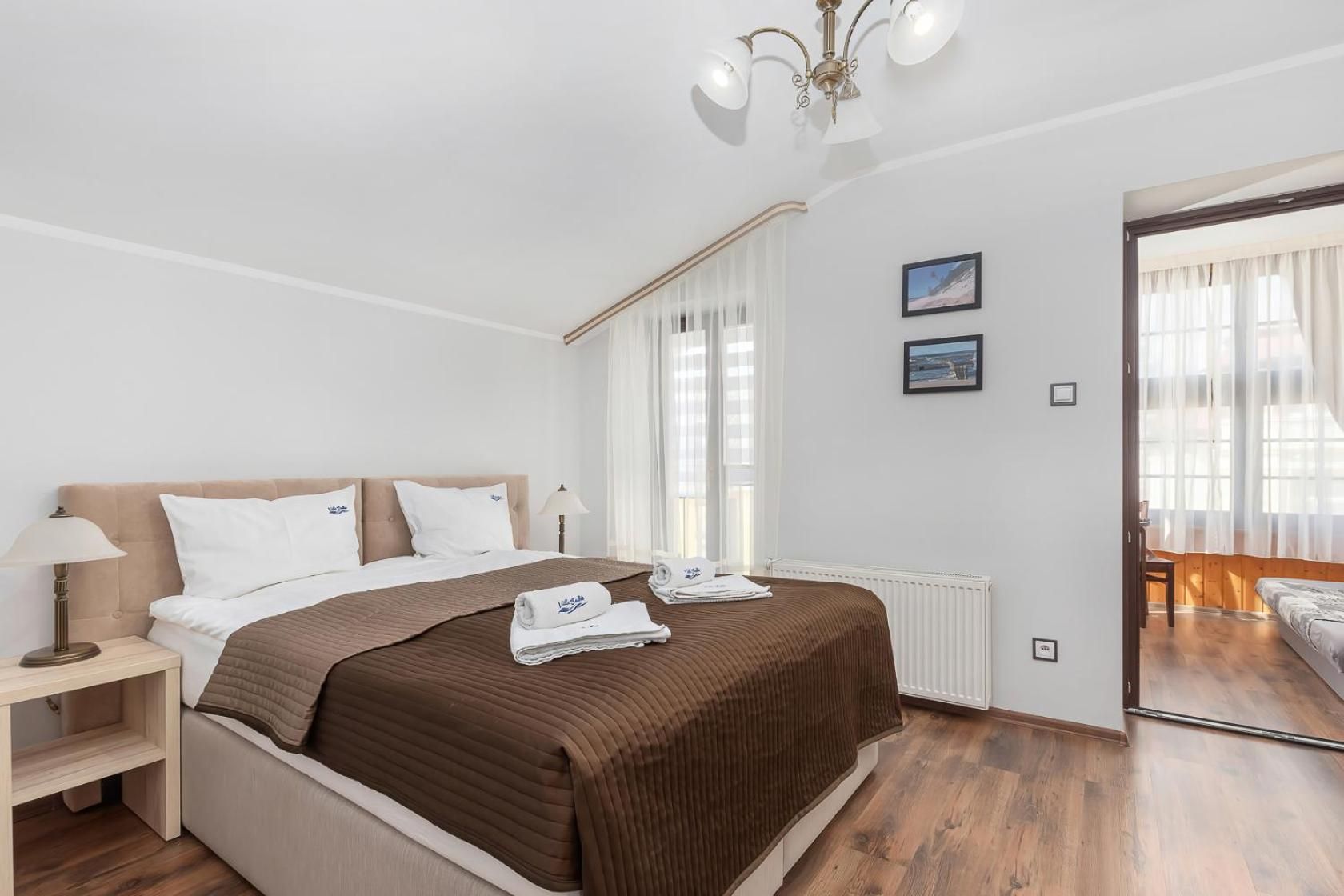 Large Double Room