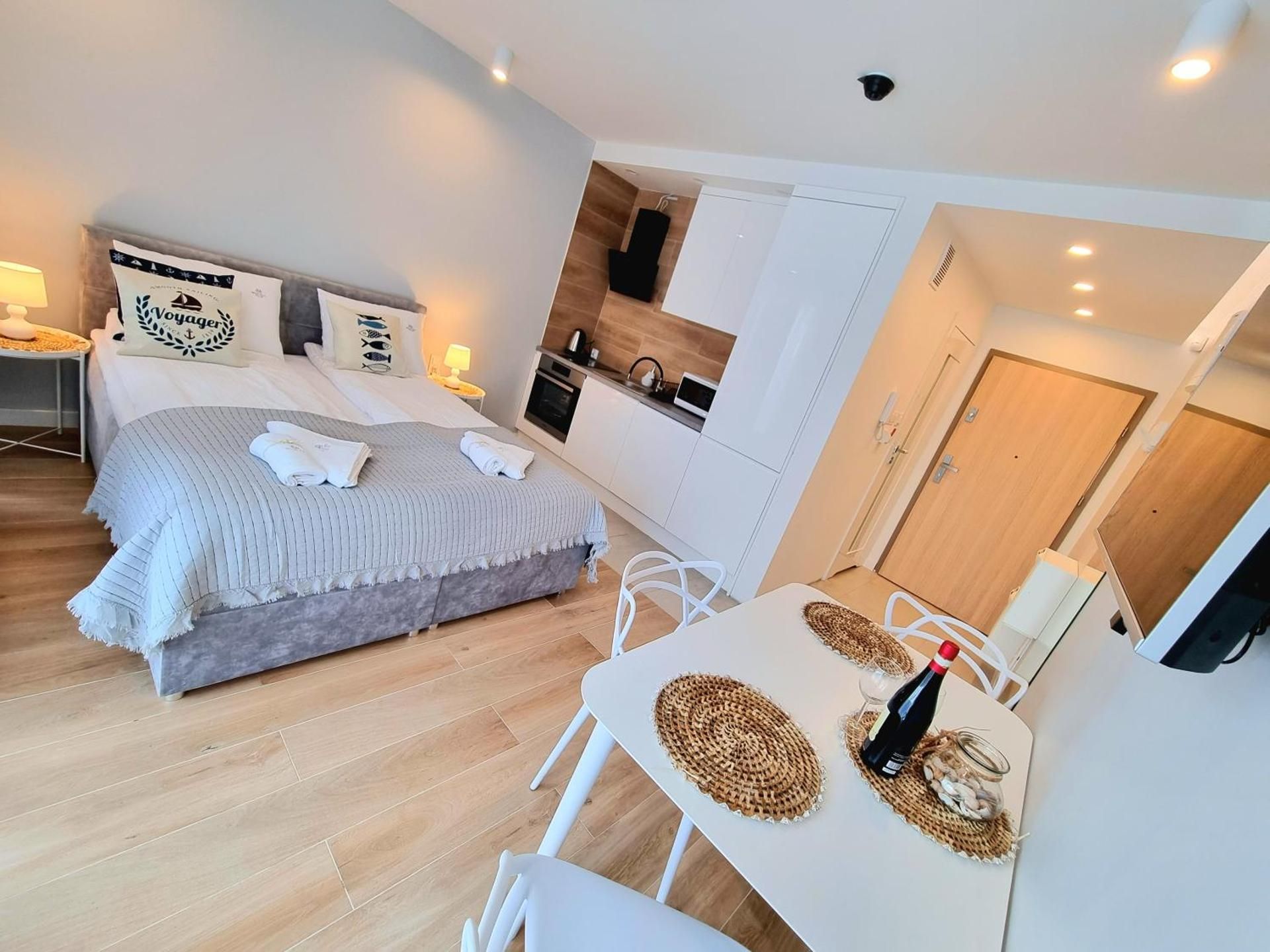 Apartment with Terrace