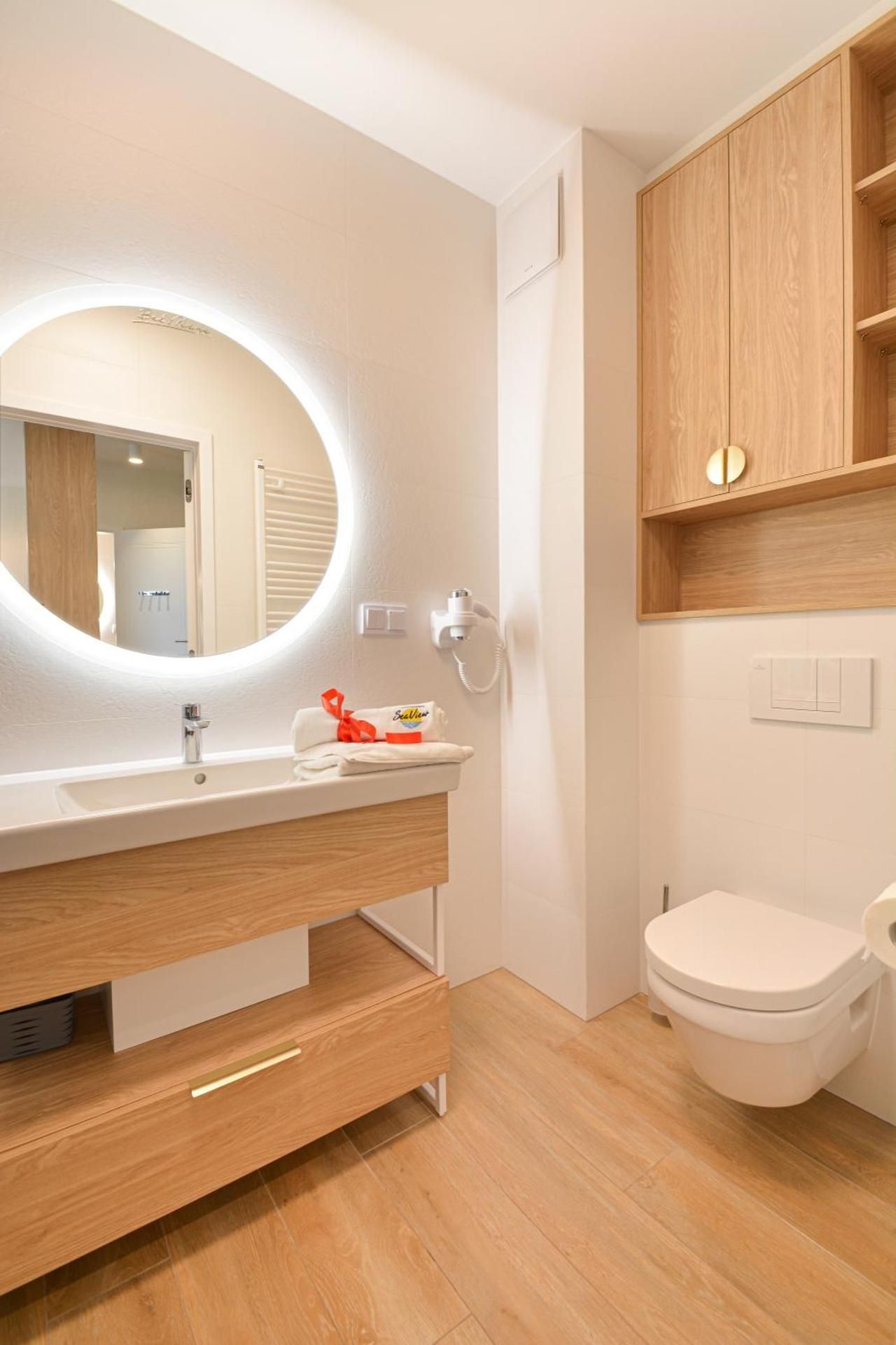 Superior Apartment