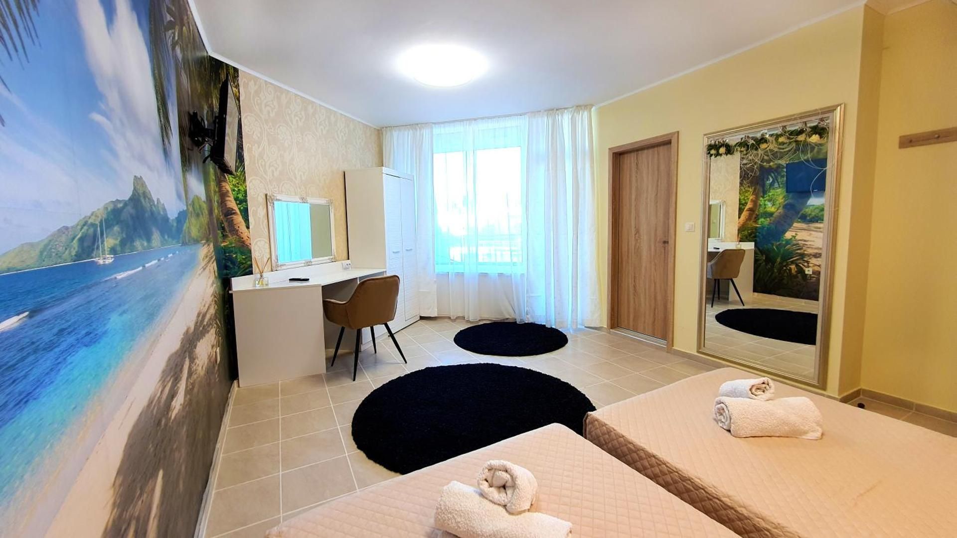 Deluxe Double or Twin Room