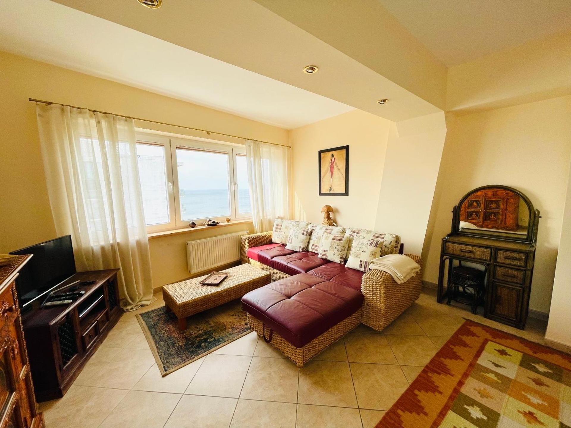 One-Bedroom Apartment with Sea View