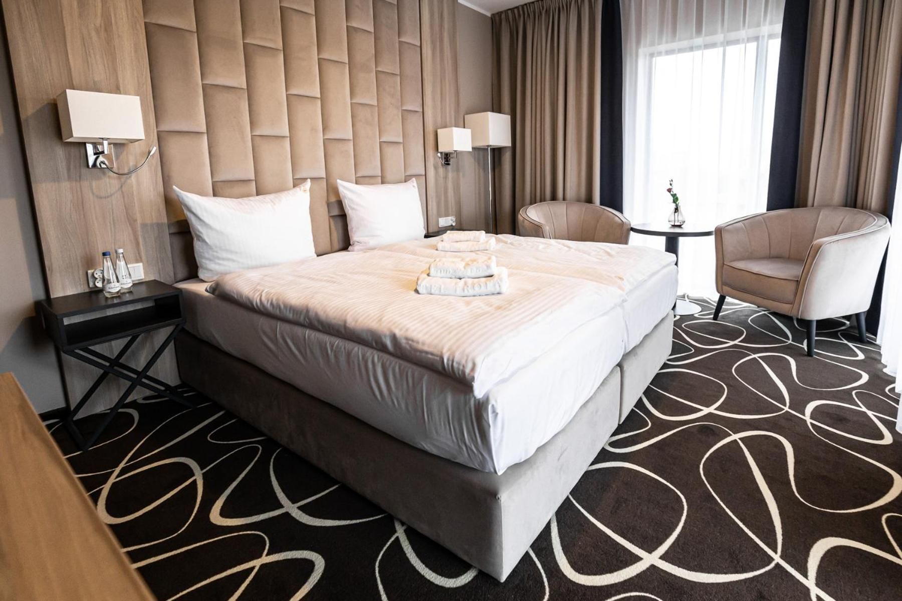 Deluxe Double Room with Balcony