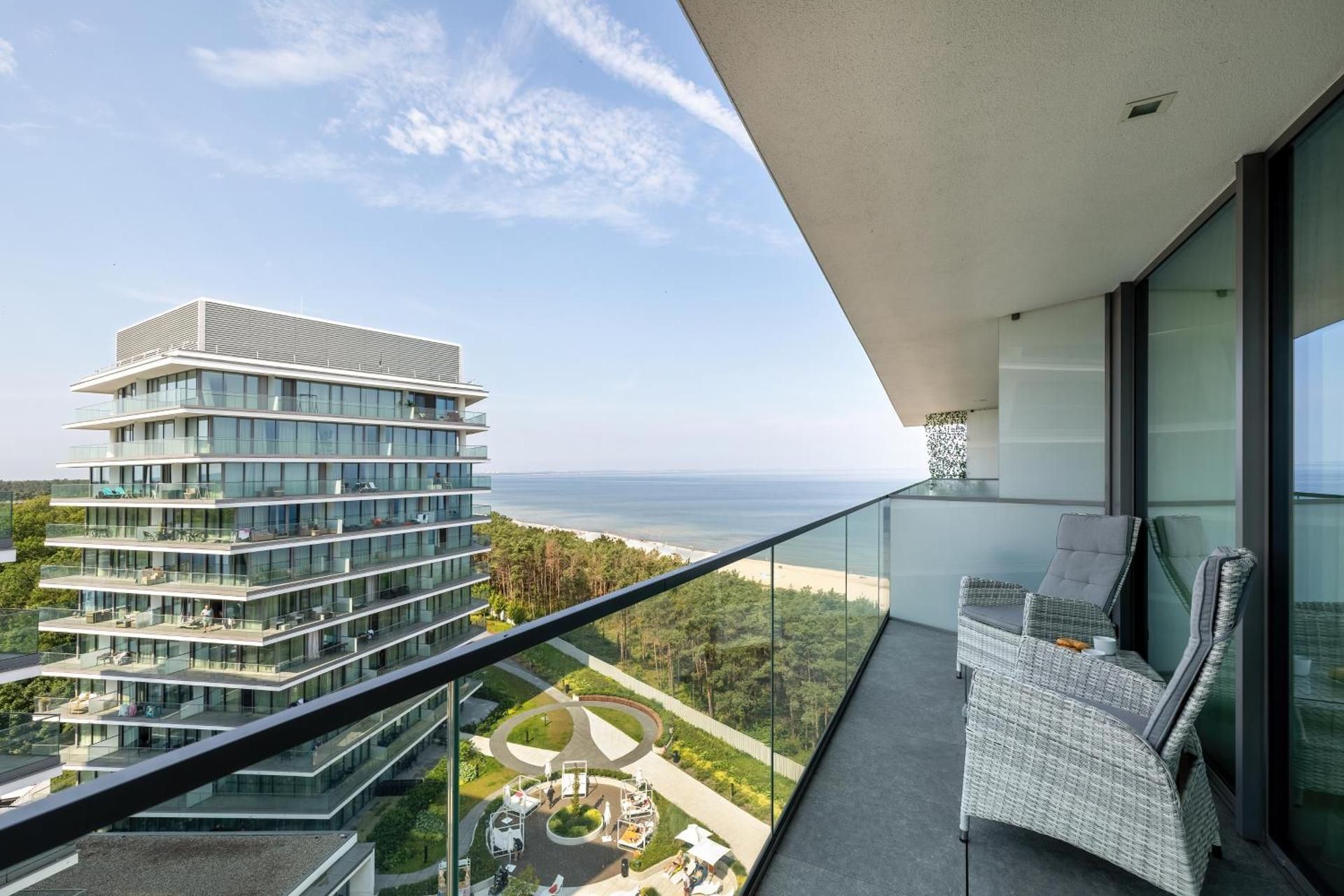 Apartment with Balcony