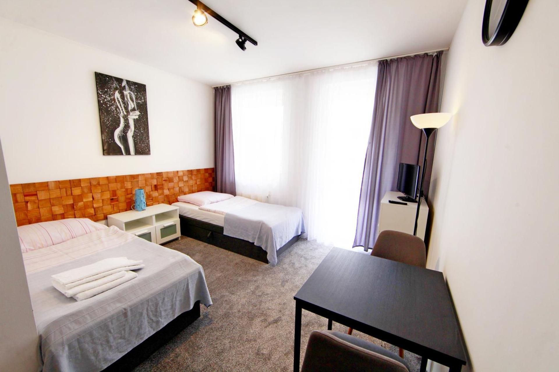 Standard Twin Room