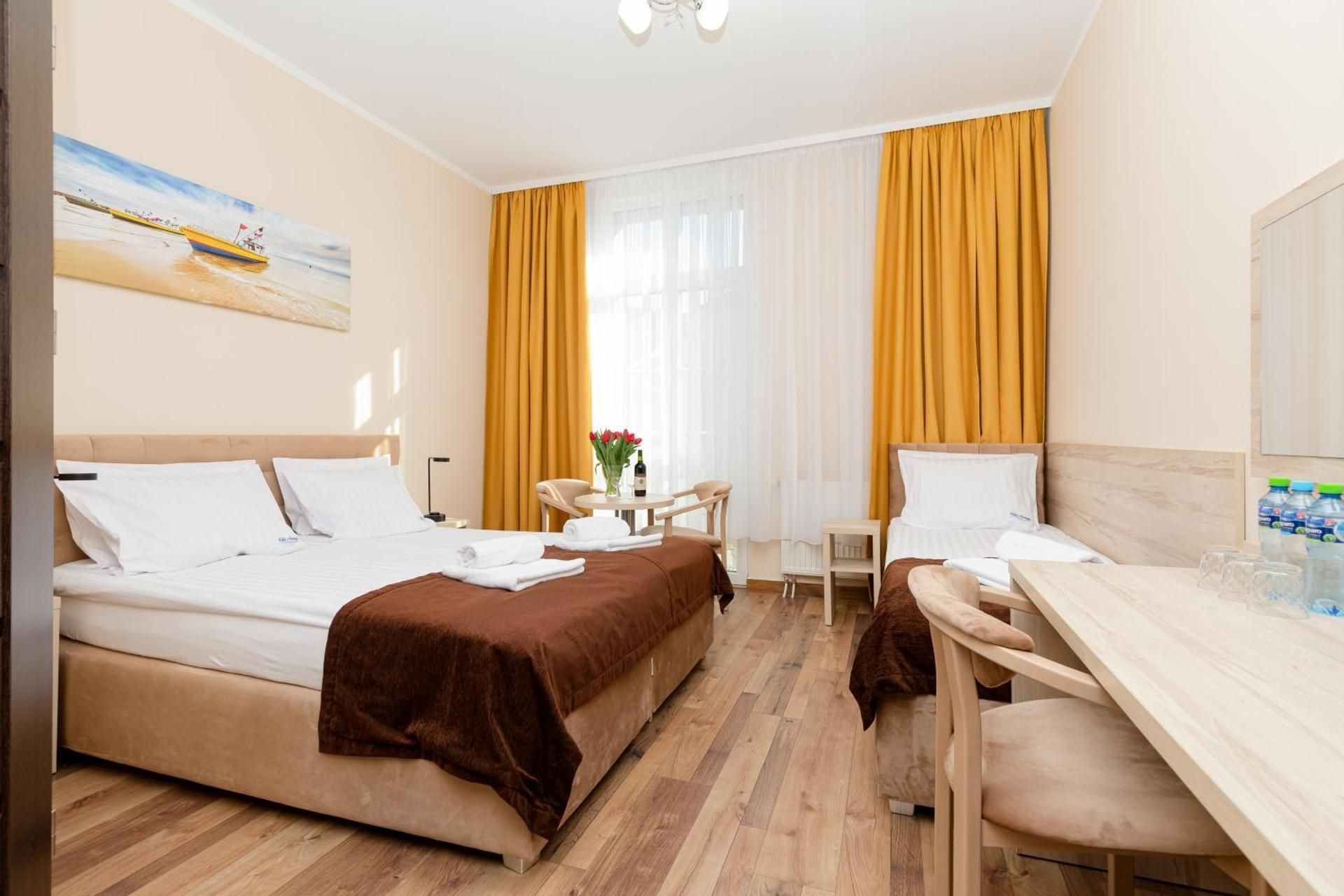 Comfort Triple Room