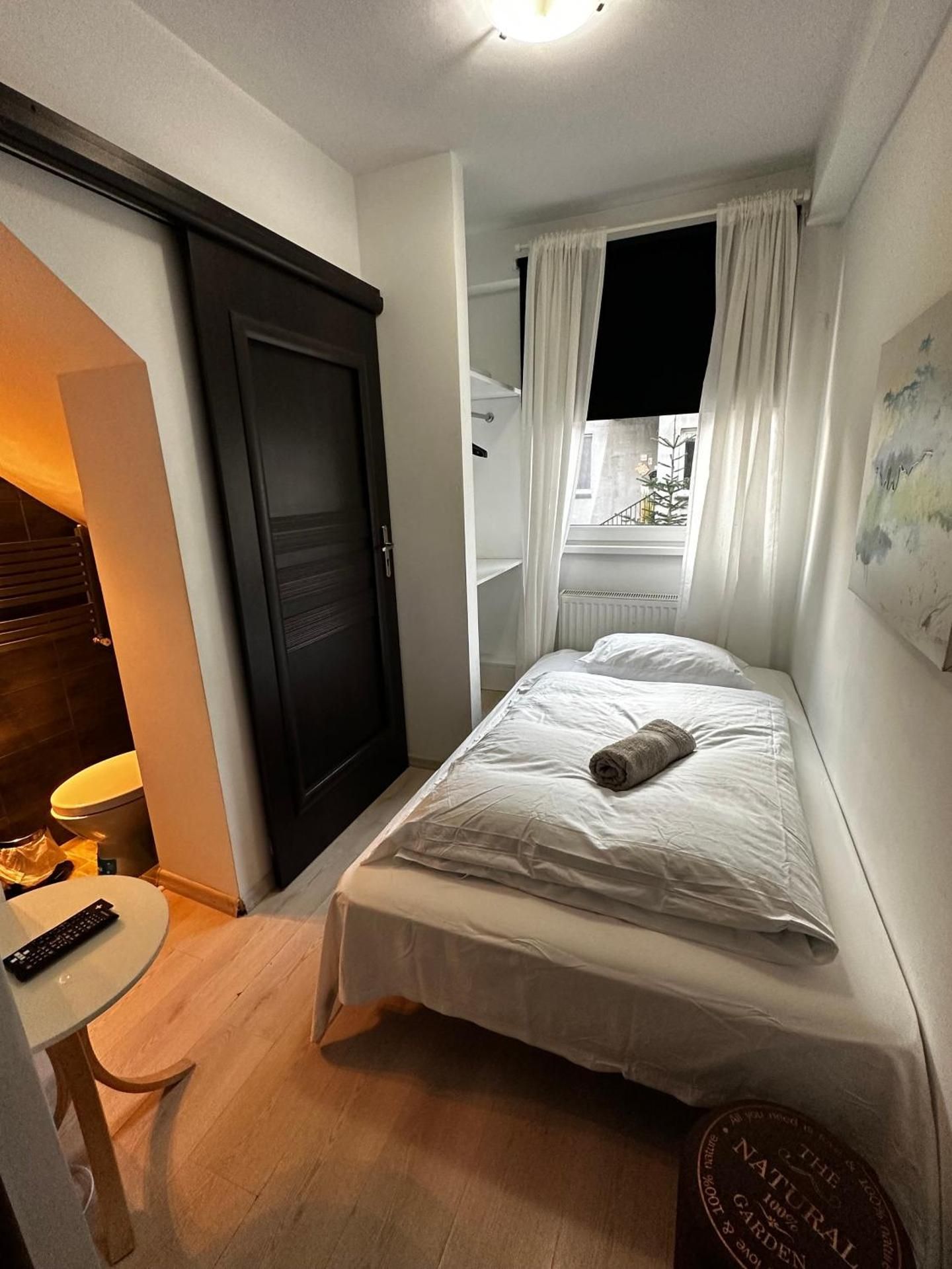 Small Single Room