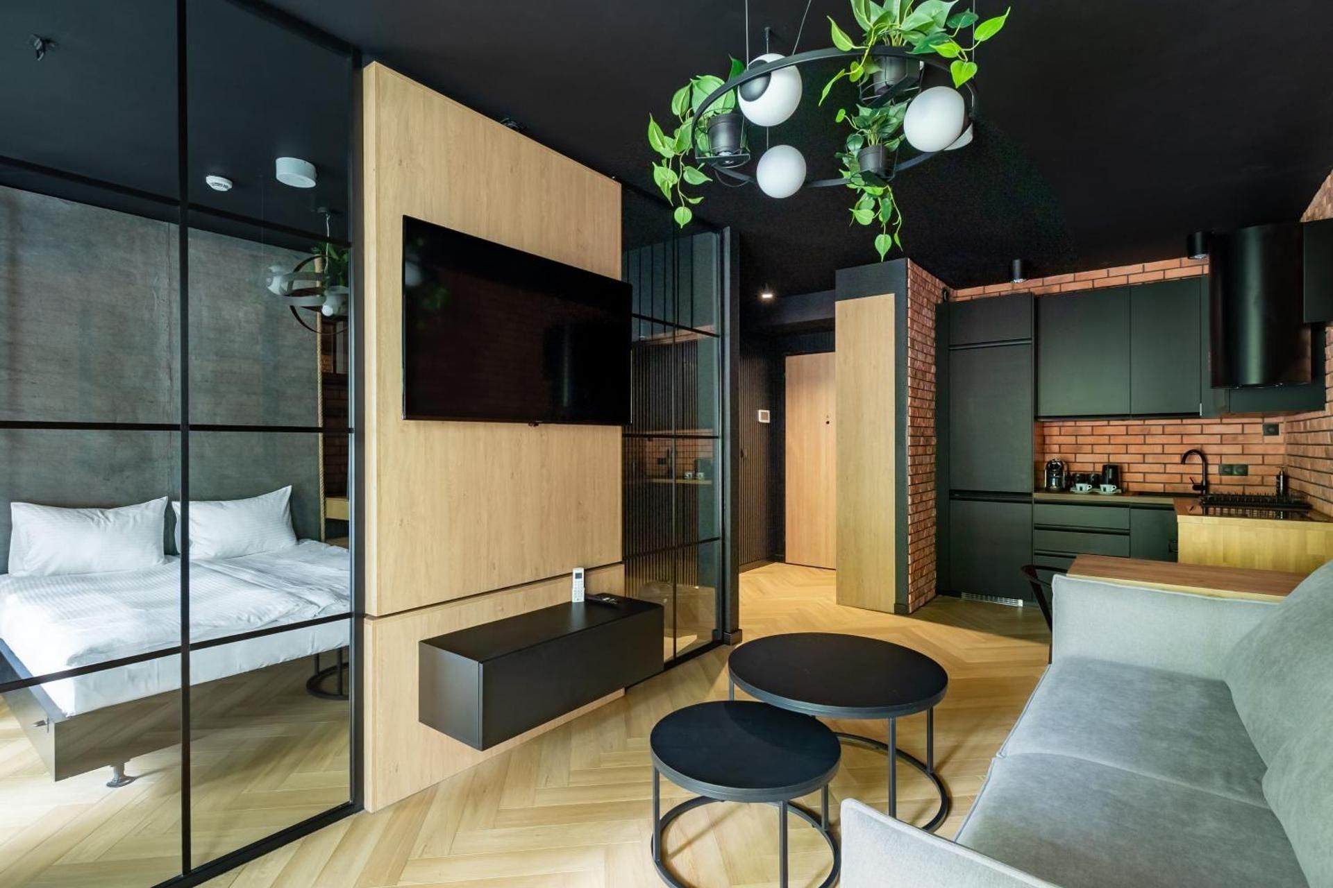 One-Bedroom Apartment with Terrace
